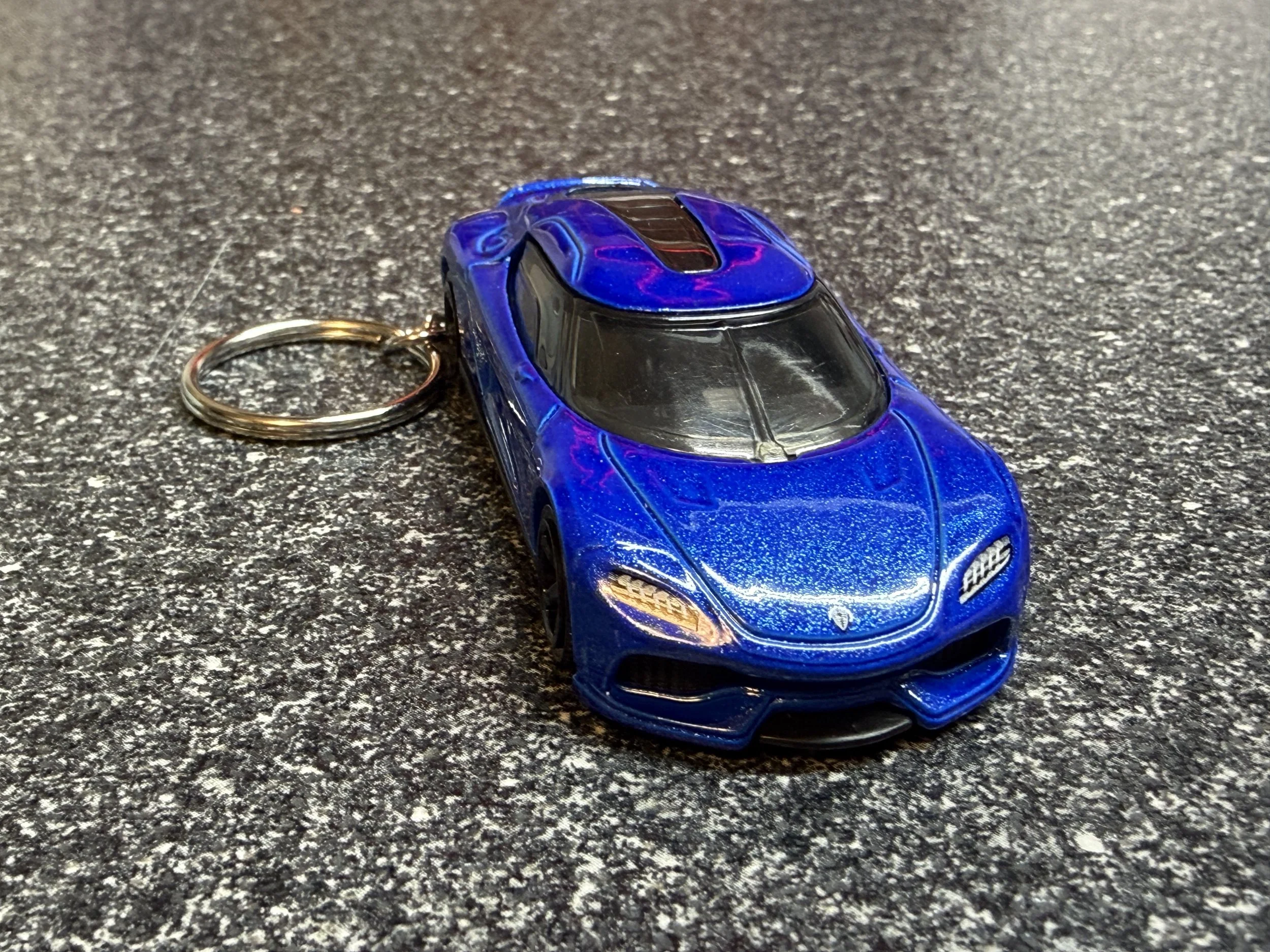 Koenigsegg Gemera Keychain Blue Diecast Car Supercar Hypercar