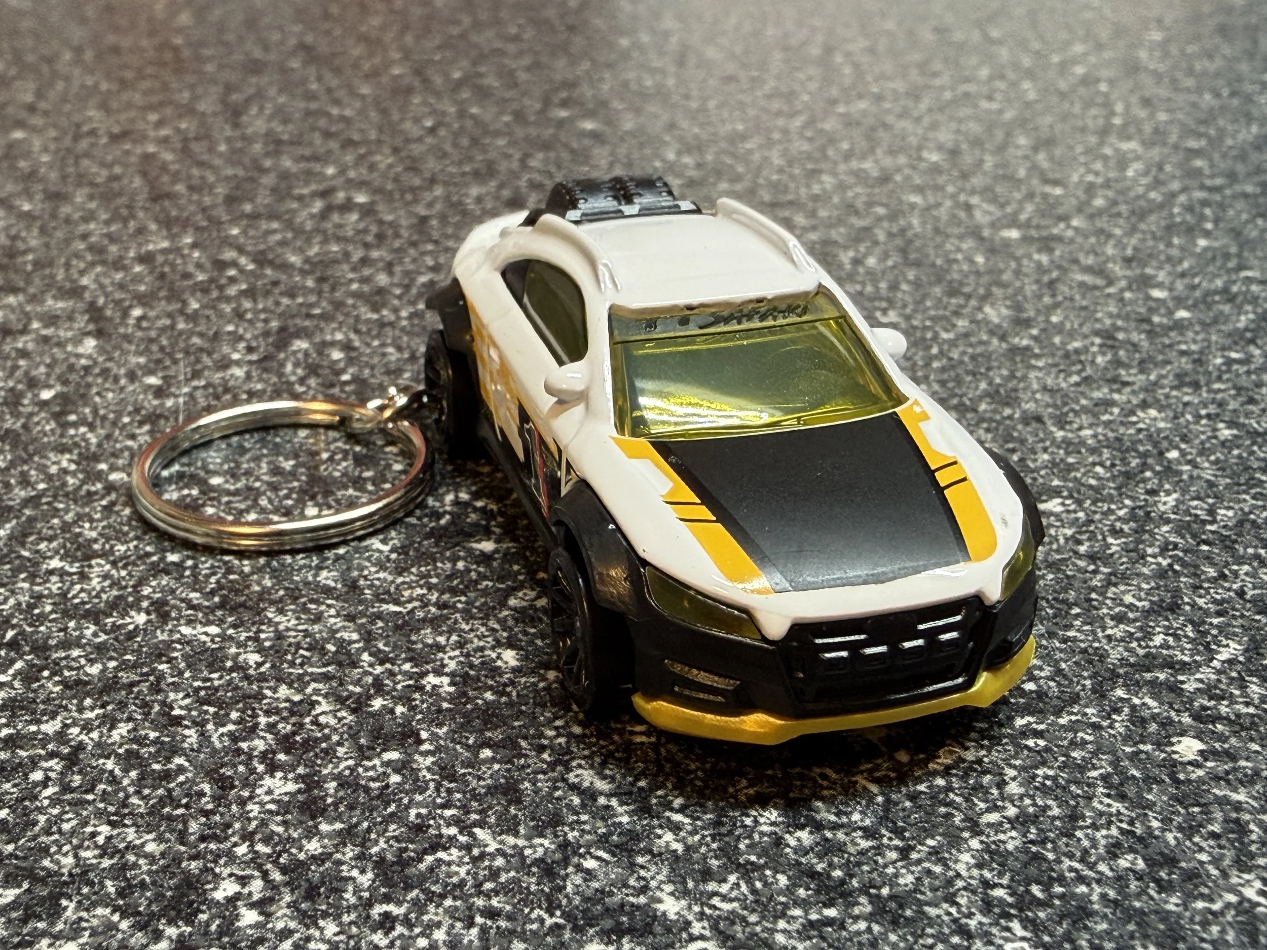 Audi TT Rally Keychain White Hot Wheels Matchbox