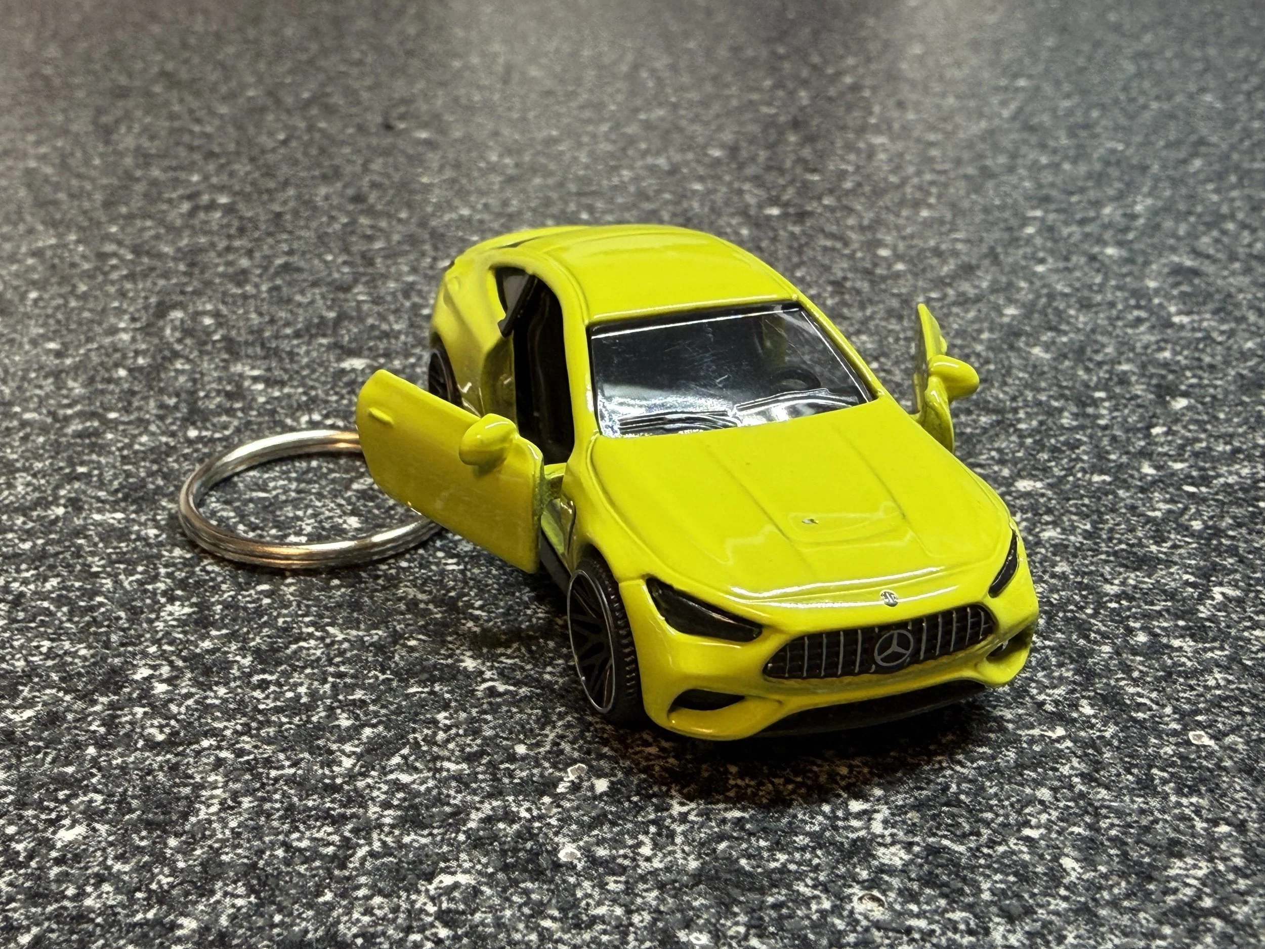 Mercedes Benz AMG GLE 53 Keychain White Hot Wheels Matchbox 450