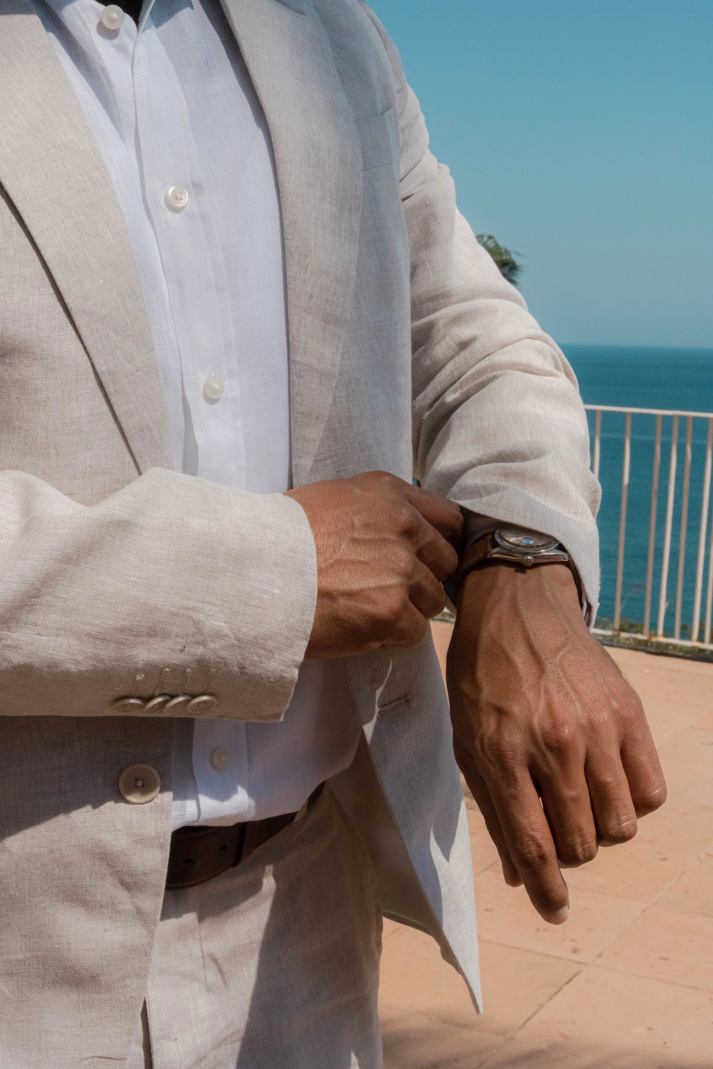 novio-arreglandose-boda-destino-huatulco.jpg