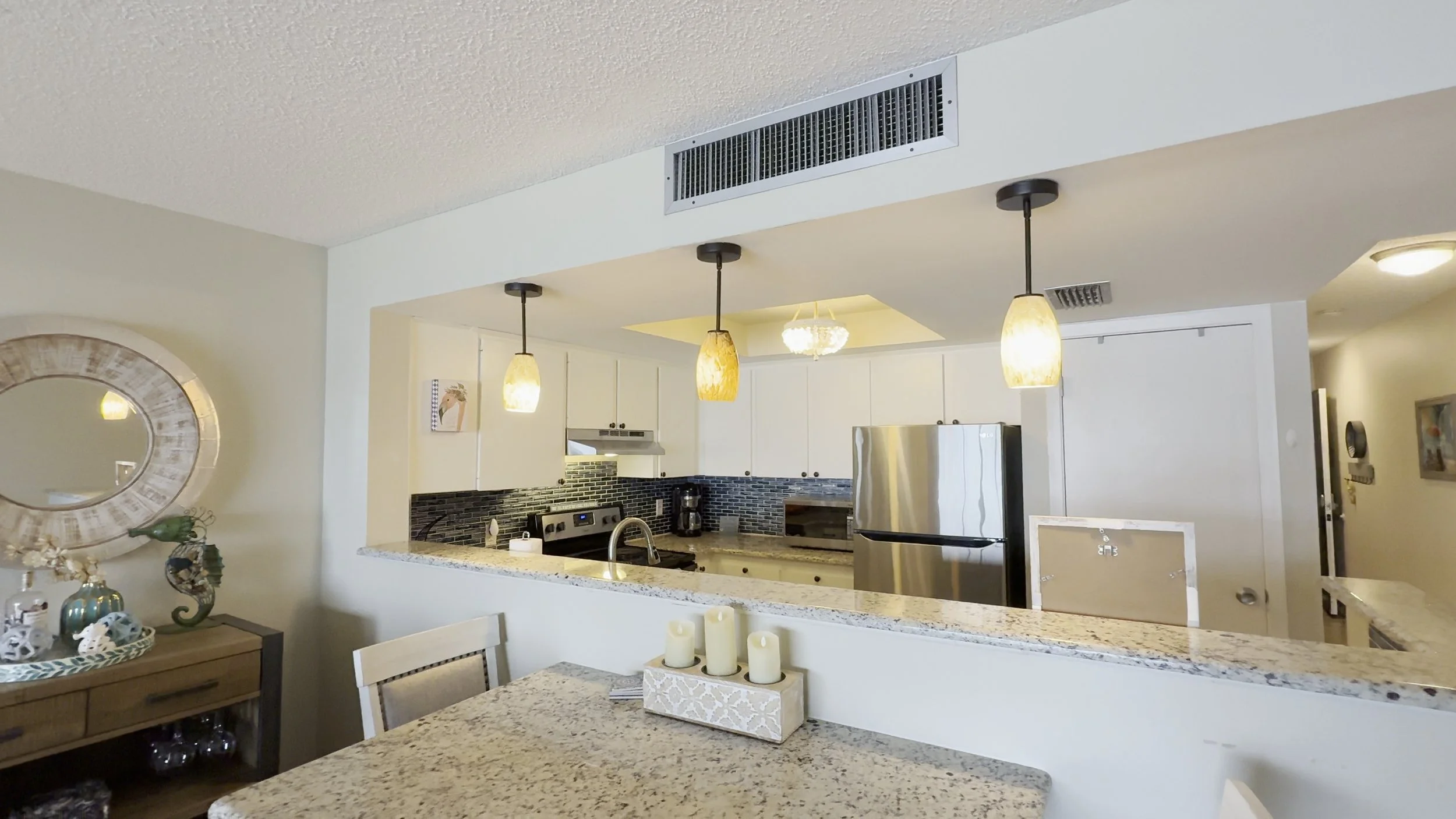kitchen2.jpg