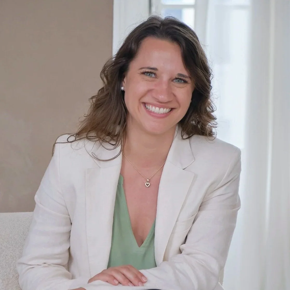 Lindsey Peterka Hero Image Human Systems Executive coach Nervous system. Amsterdam