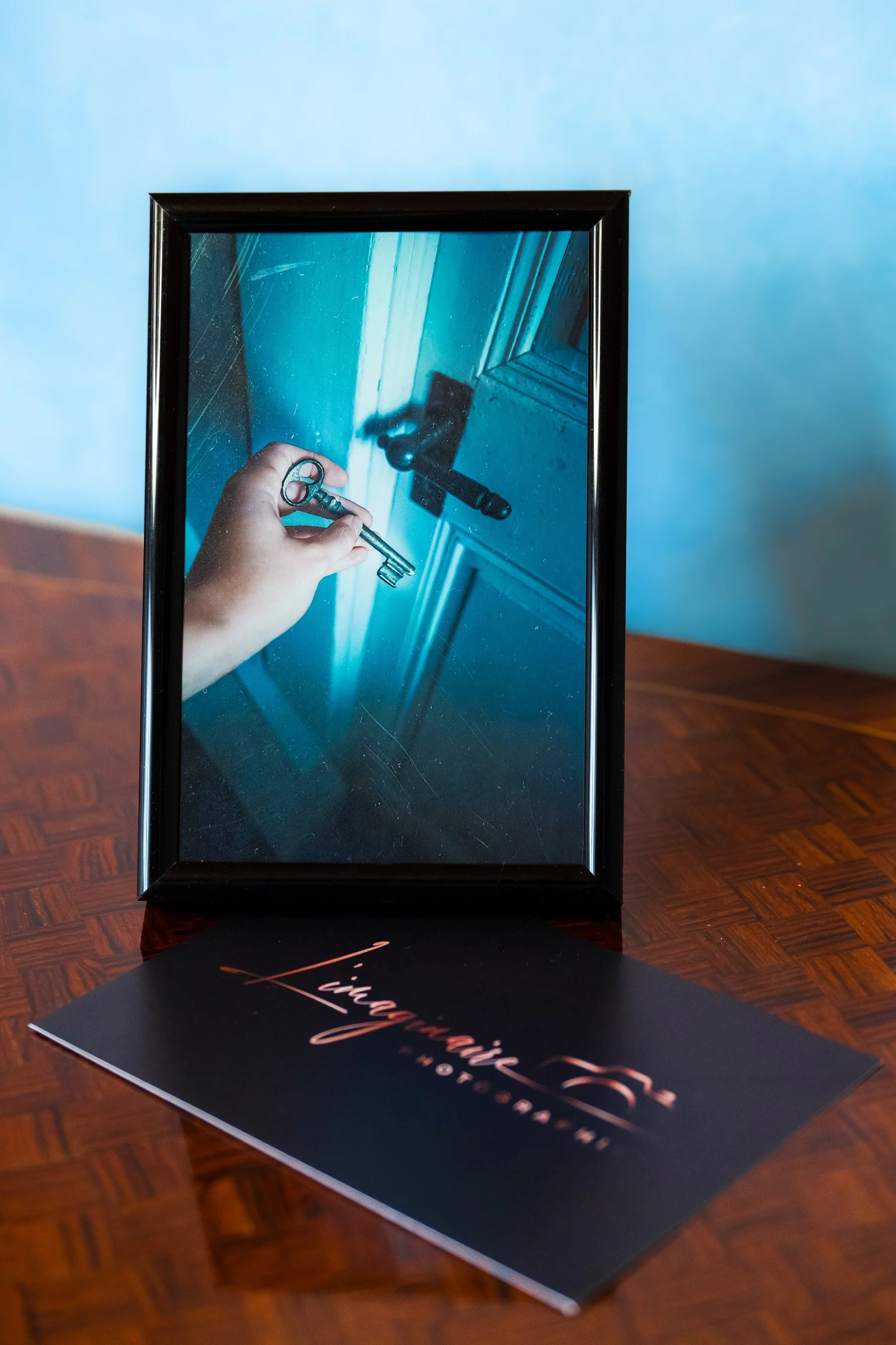 La Clef Secrète - Cadre moderne