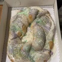Strawberry Cream Cheese King Cake (large)