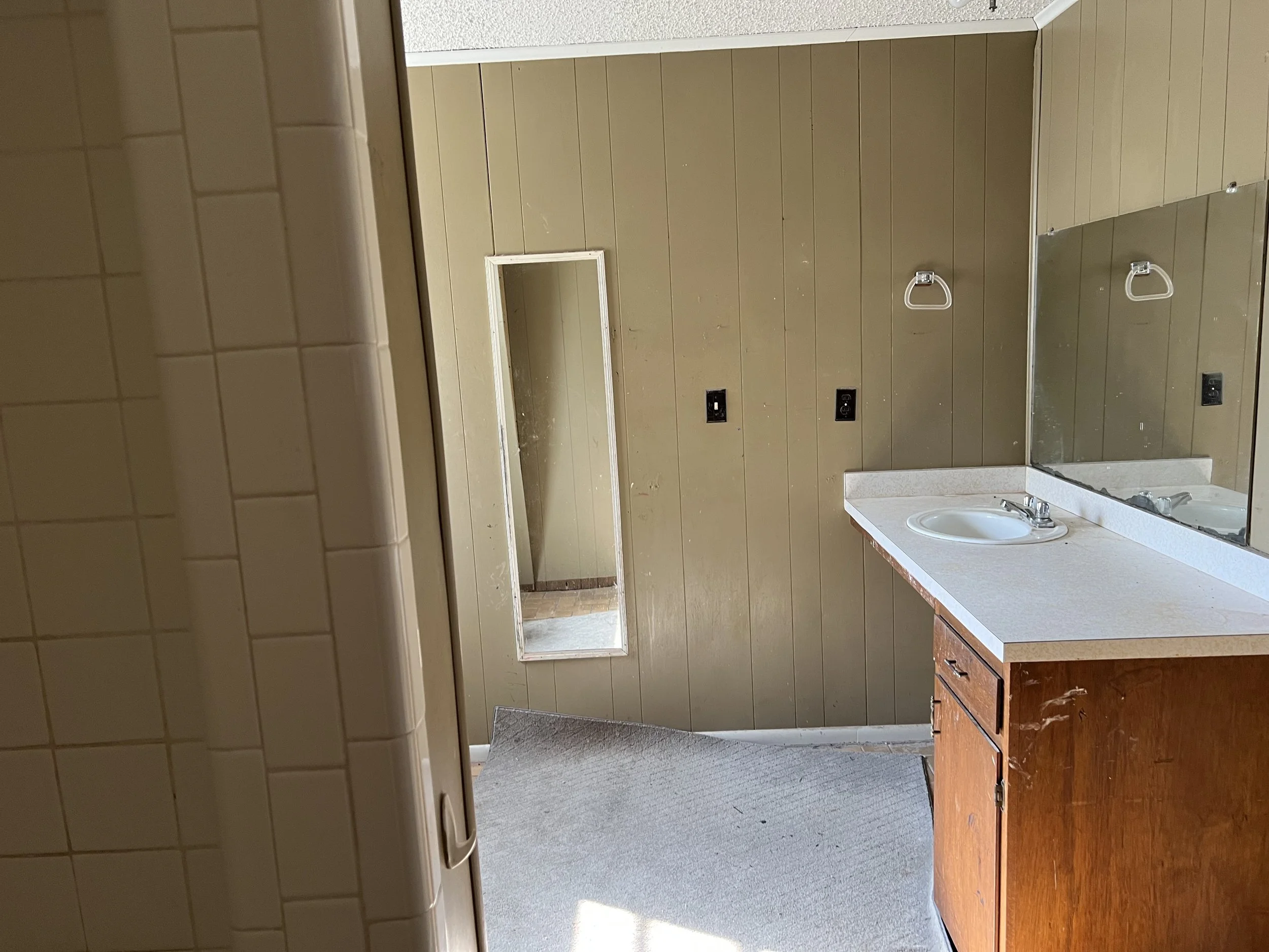 IMG_0016 Courtney.jpeg