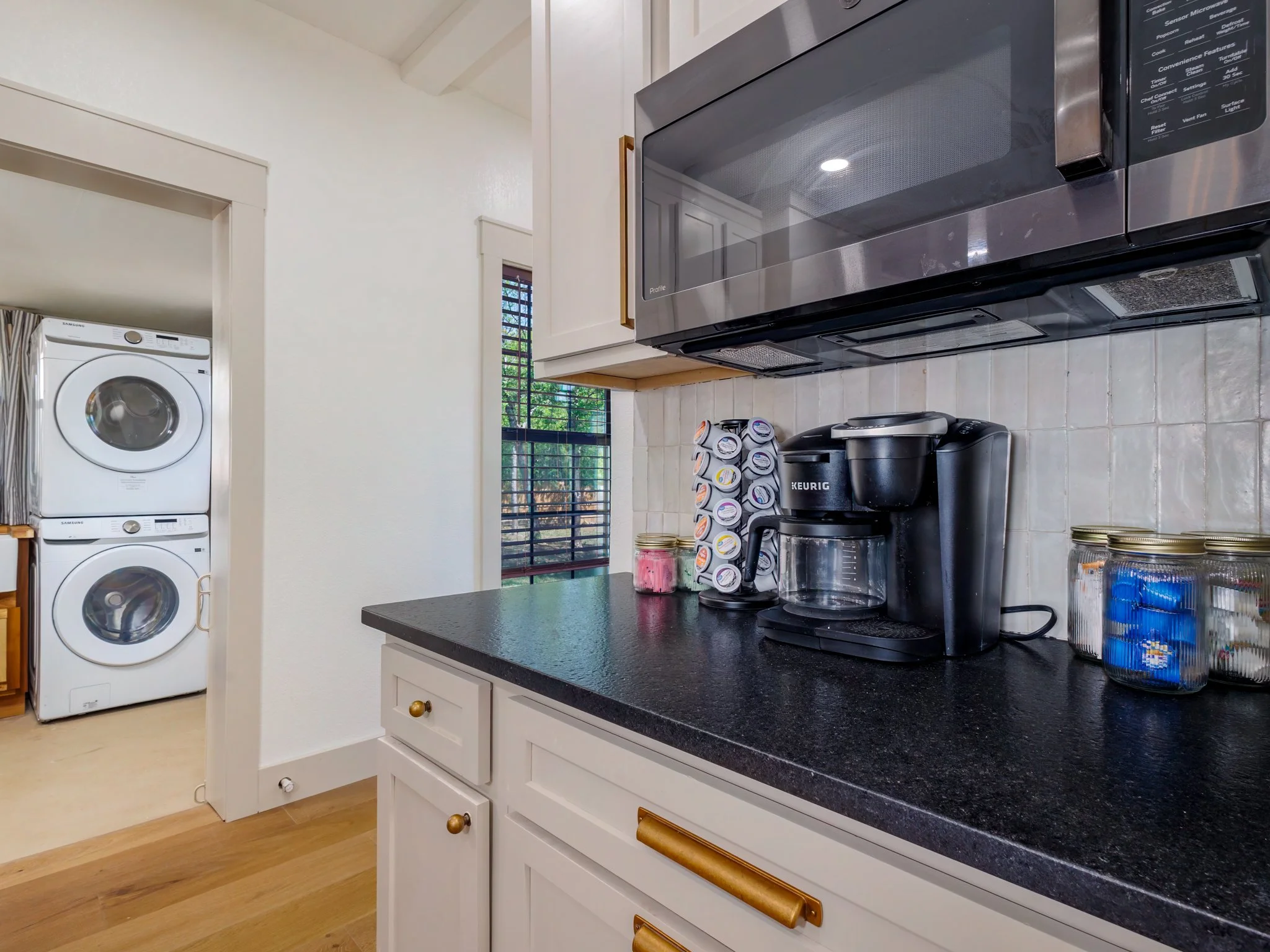 02_downstairs2048 (9 of 21).jpg