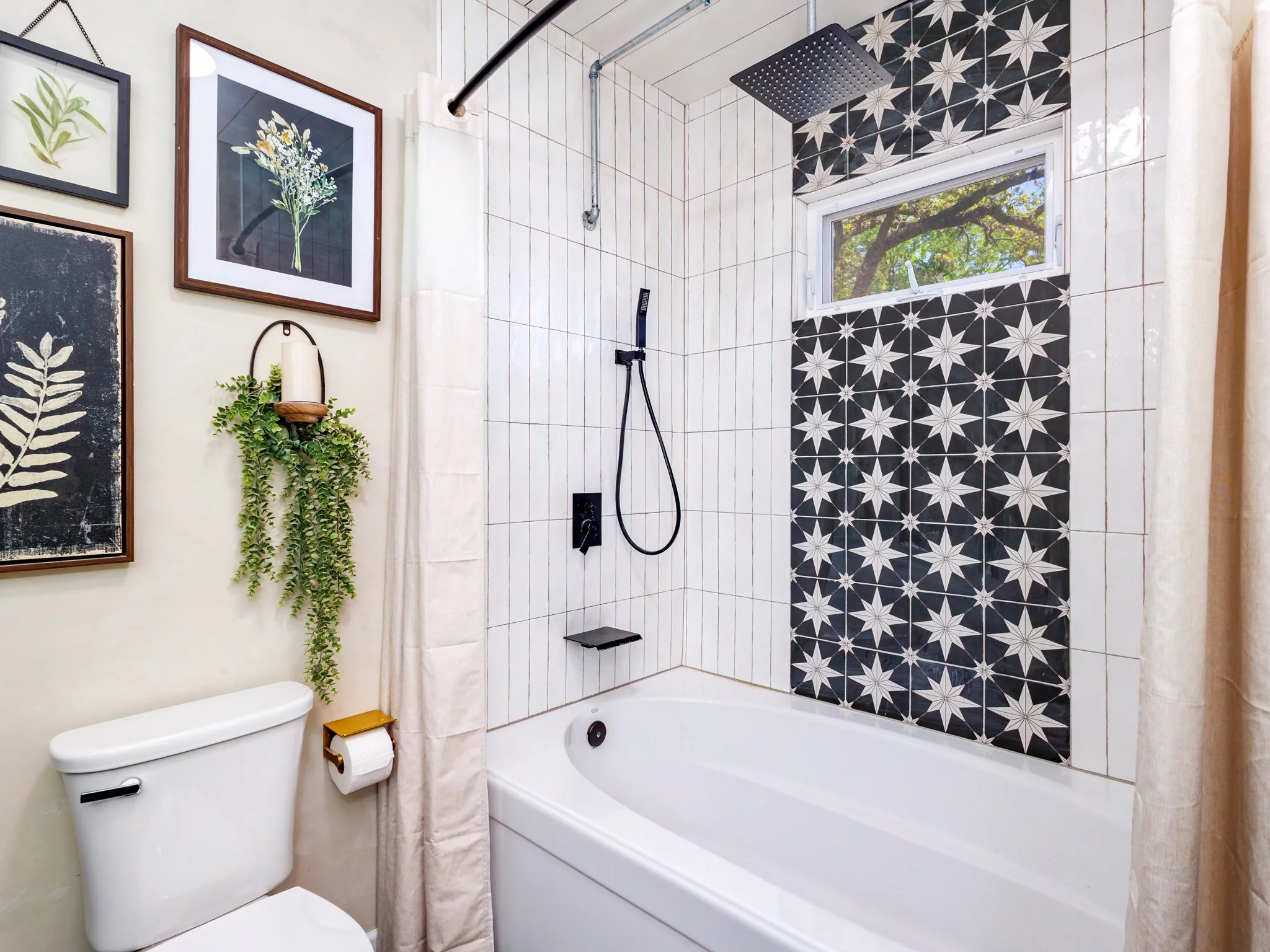 02_downstairs2048 (16 of 21).jpg