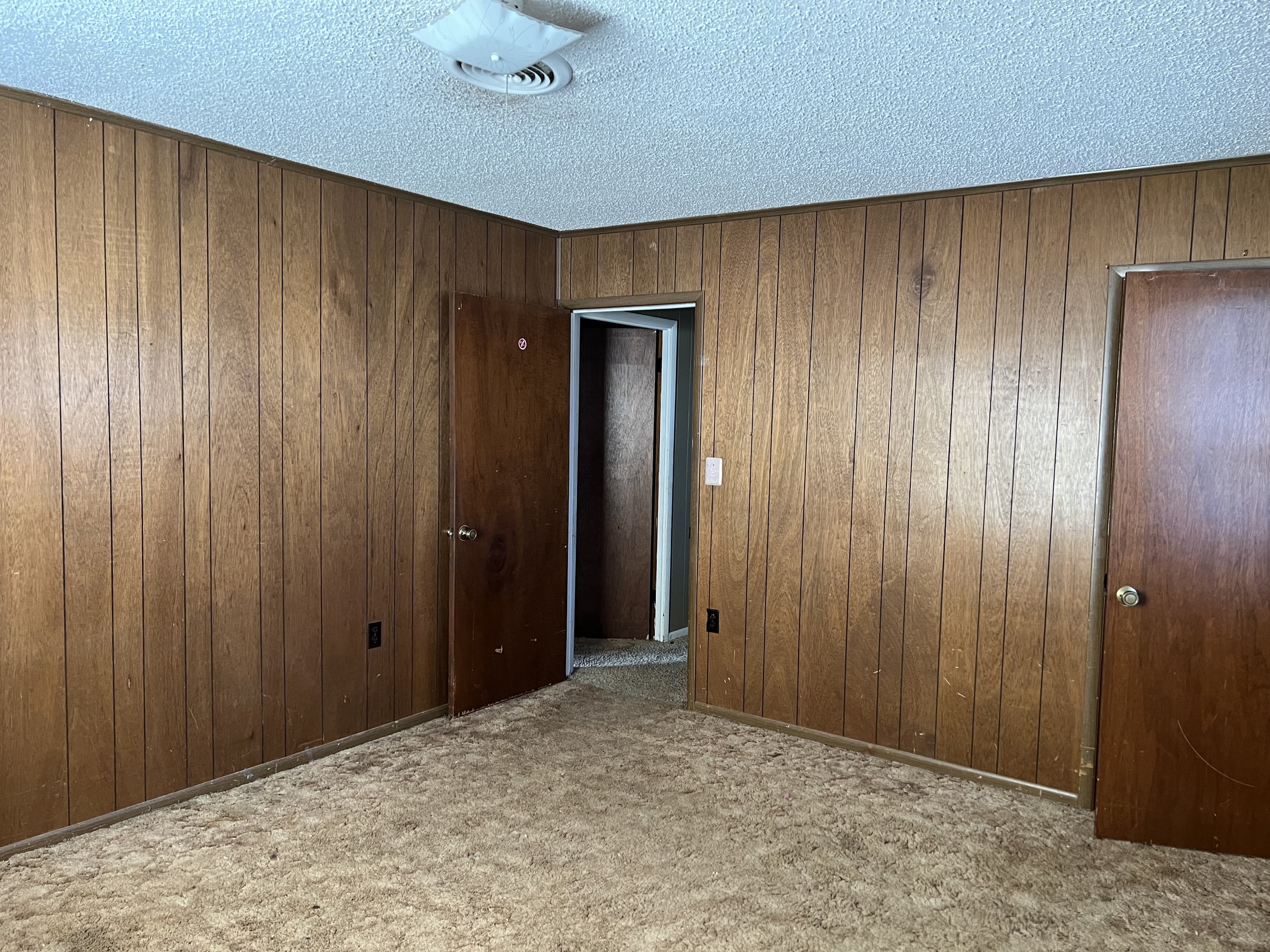 IMG_0011 Courtney.jpeg