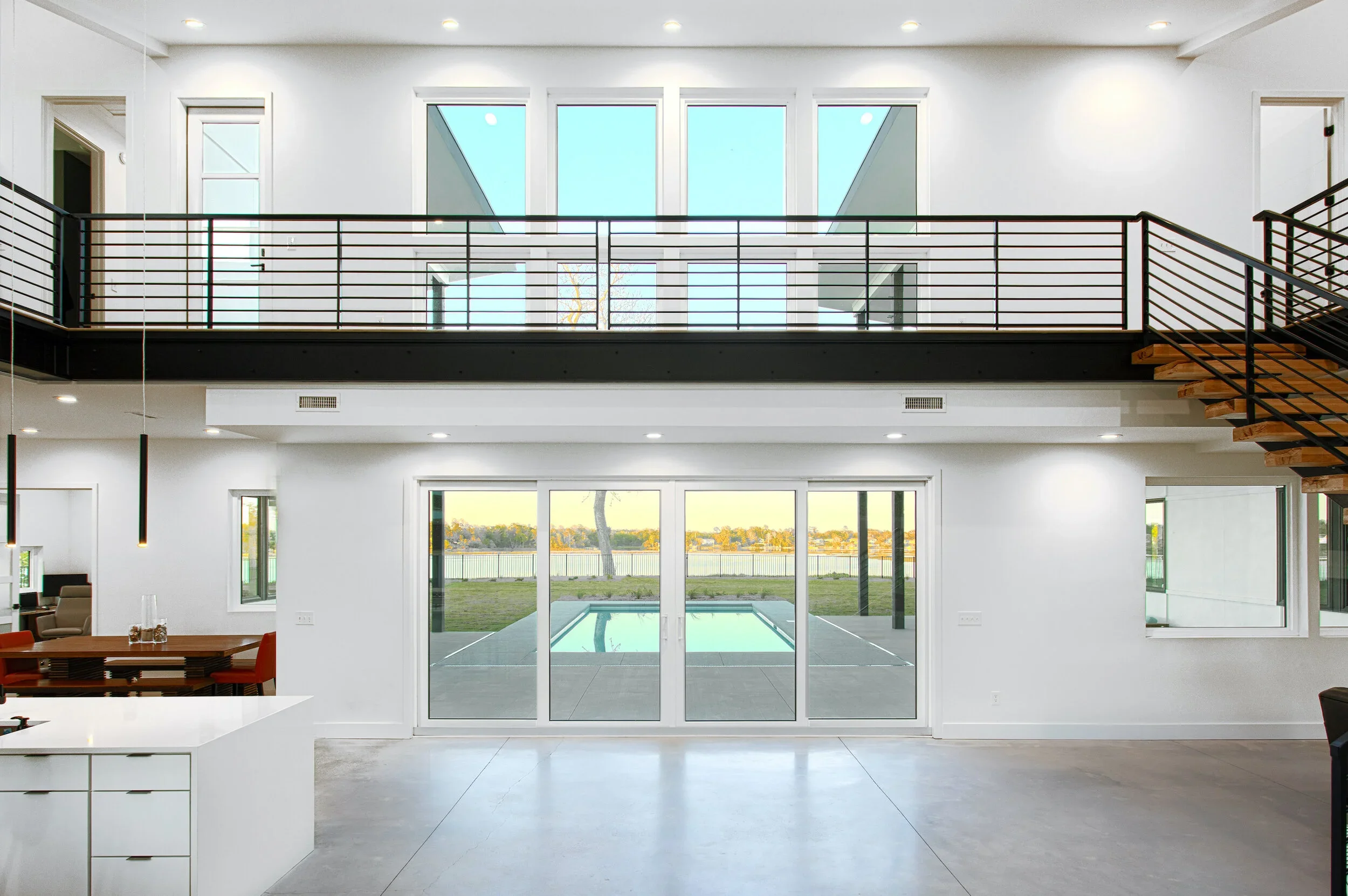 ReddBanks-19+copy (1).webp