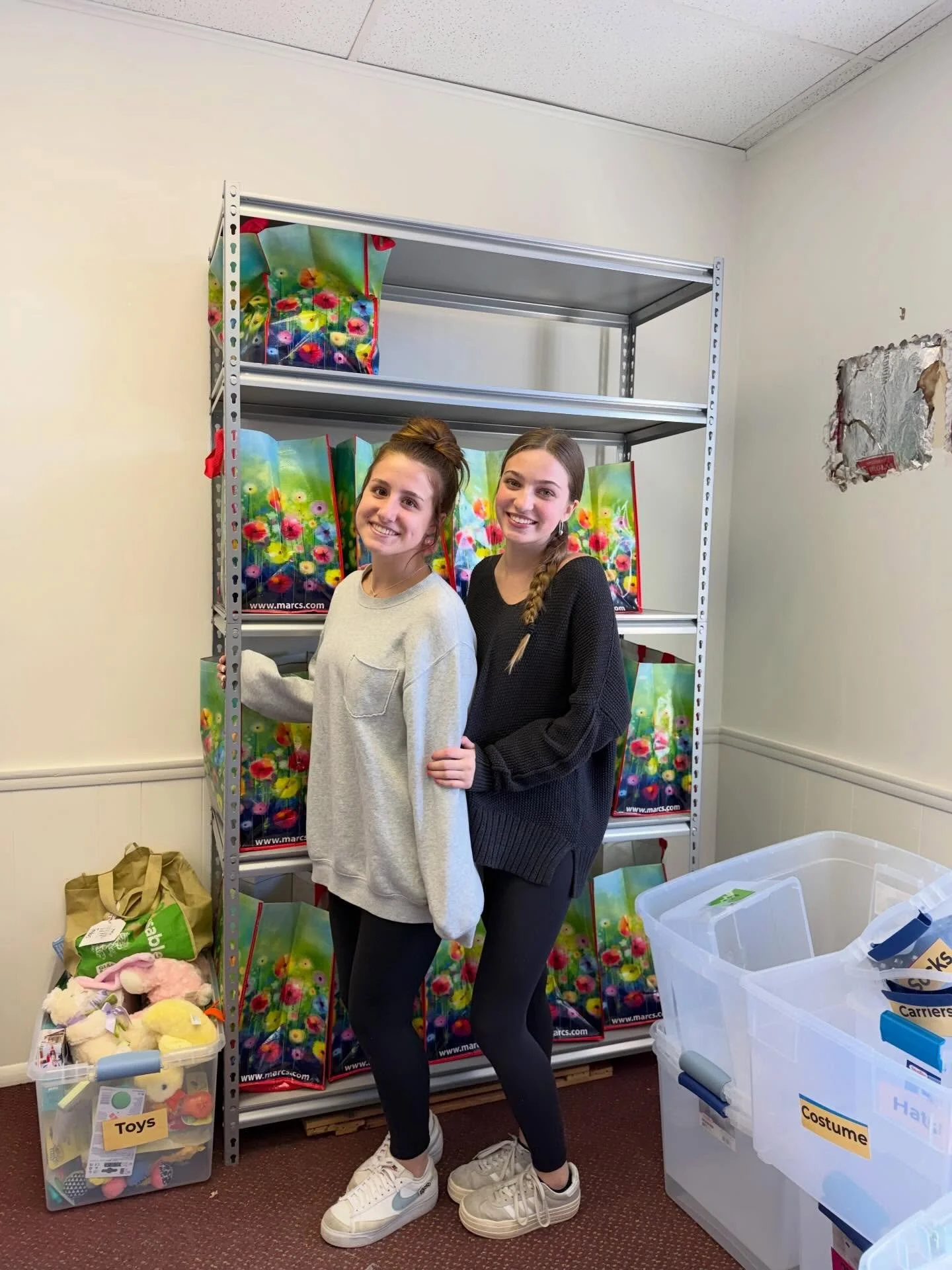 HUGE Thank you to our @ndcl_school  volunteers Sam and Presley who helped us get so much done! 17 infant bags, 15 toddler bags plus cleaning and organizing our space! What an incredible blessing 💙🦁💛