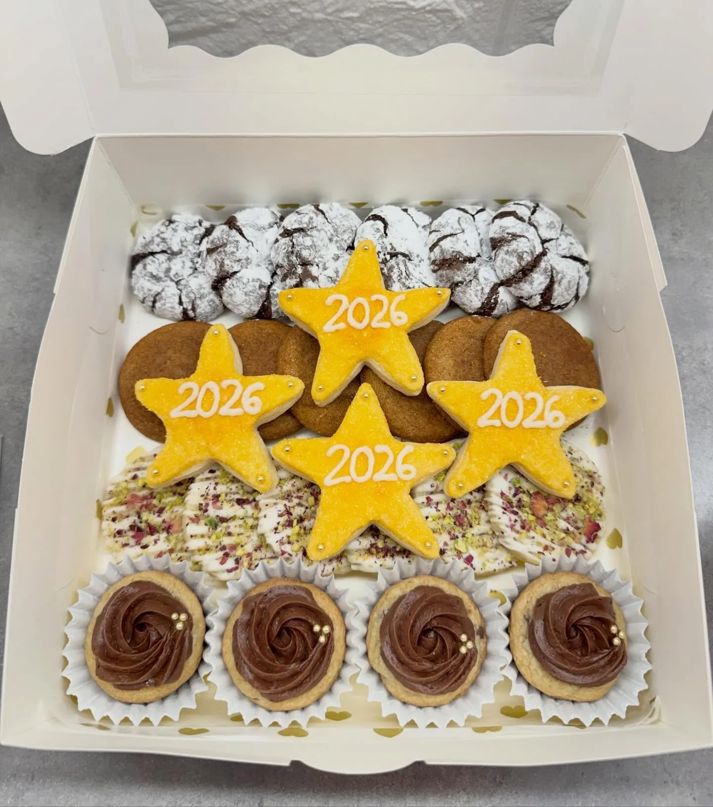 ✨ New Year&rsquo;s Eve Treats Are Available for Pre-Order!✨

🌙 Midnight Delights &mdash; $40
A New Year&rsquo;s Eve dessert box with 26 bite-sized favorites from 2025. Rich chocolate, warm spice, buttery shortbread, and a touch of sparkle &mdash; pe