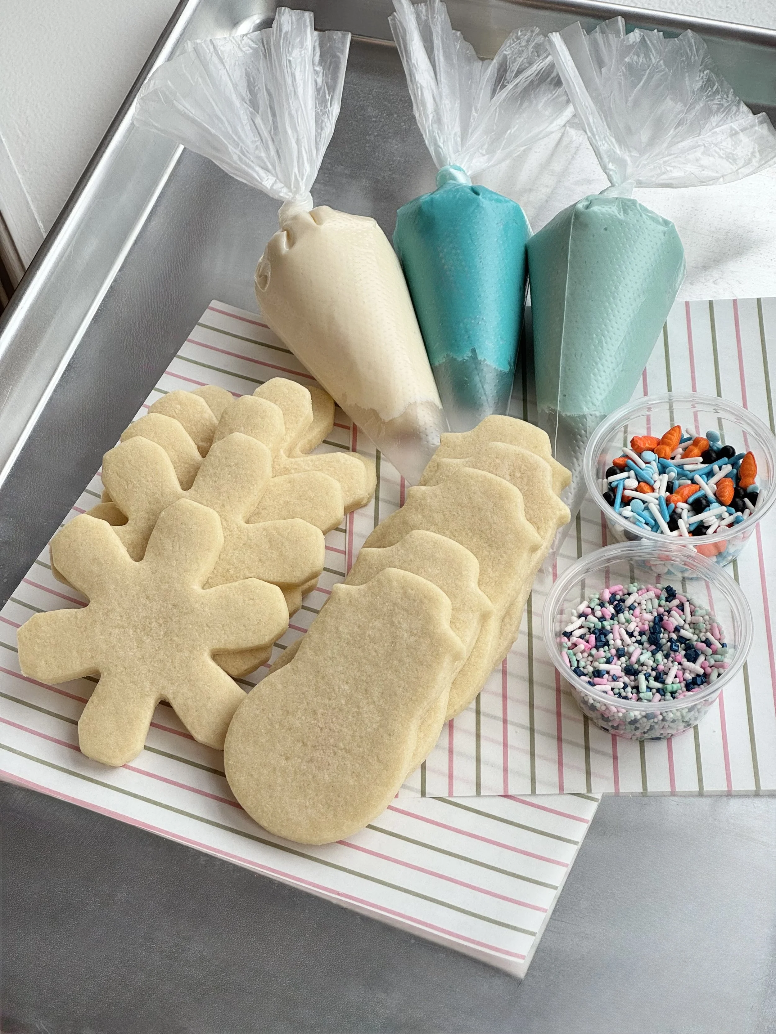 DIY Cookie Decorating Kit