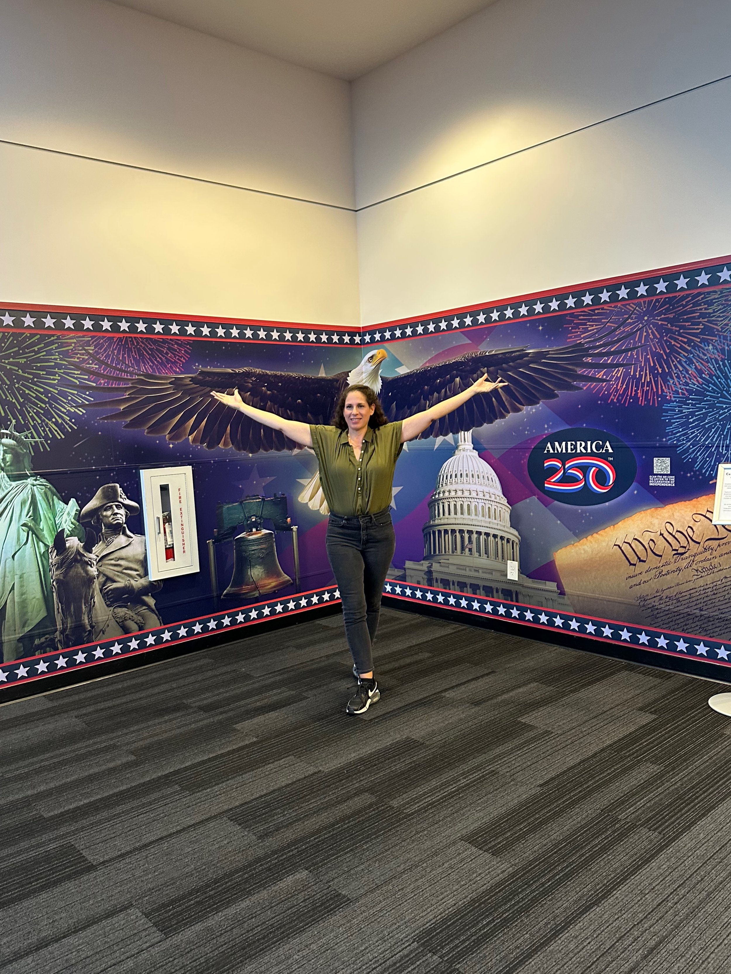 Artist. Curator. Project manager. And yes &mdash; graphic designer. ✨
I designed this large-scale vinyl mural installation for @CityofPembrokePines commemorating America 250 &mdash; the nation&rsquo;s 250th anniversary. Two panels wrapping a corner i