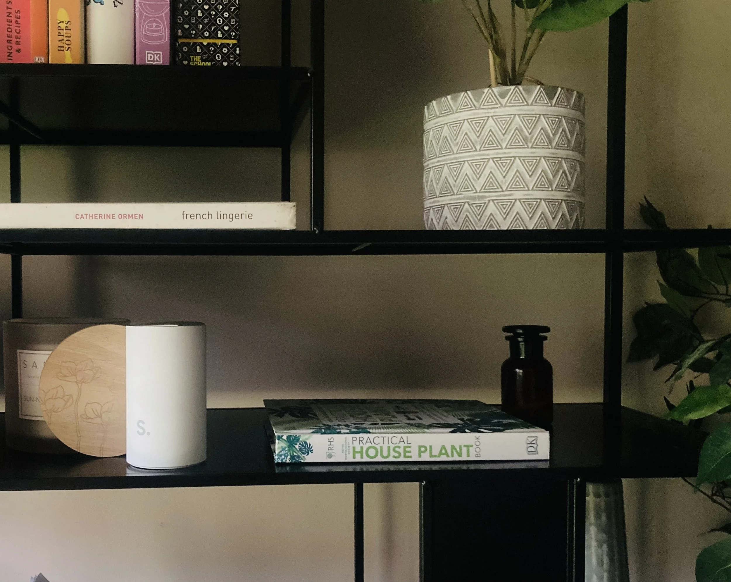 How I Use Scent Stacking at Home