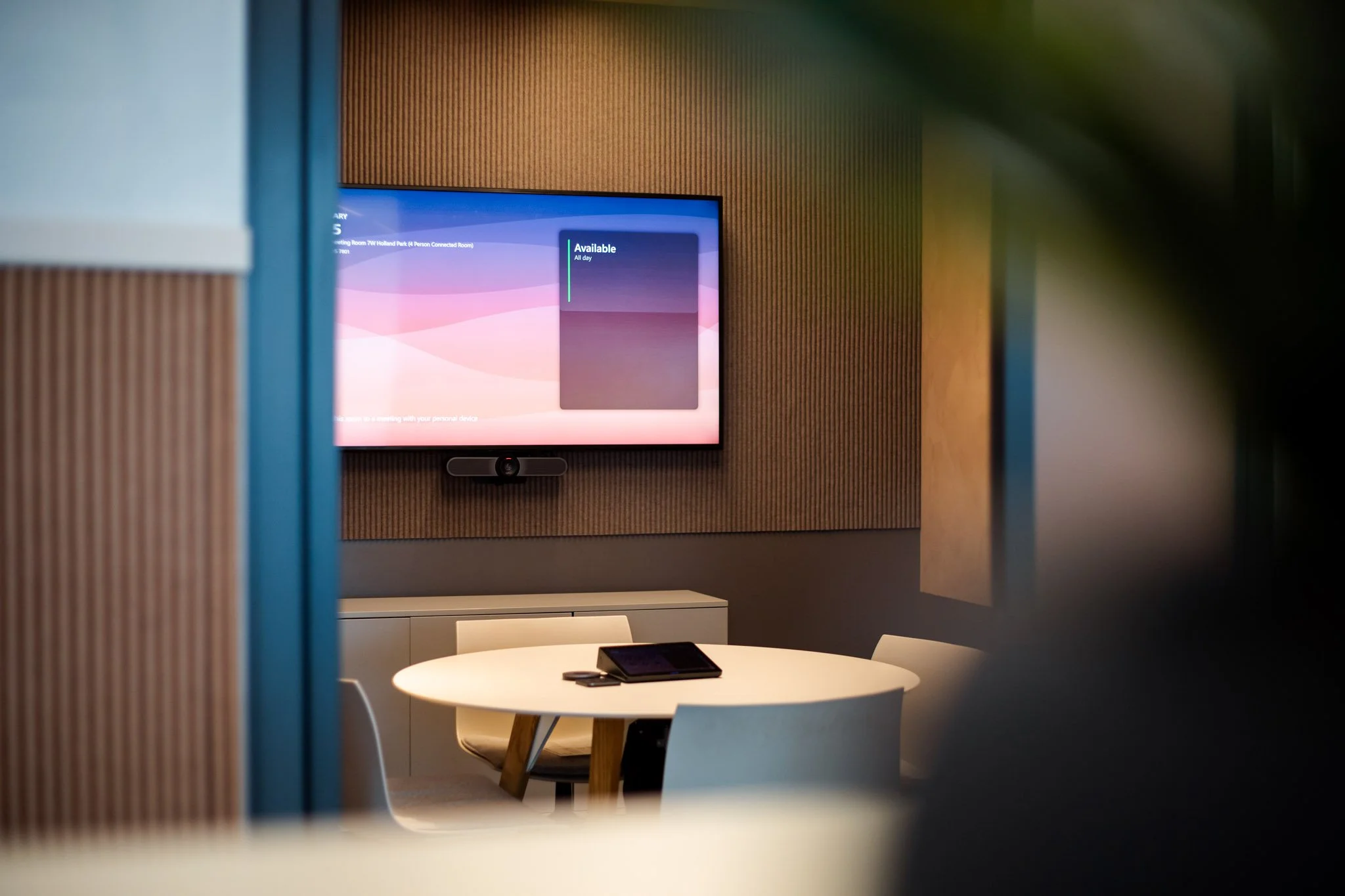 HoneyBee Contracts Meeting Room Design & Fit