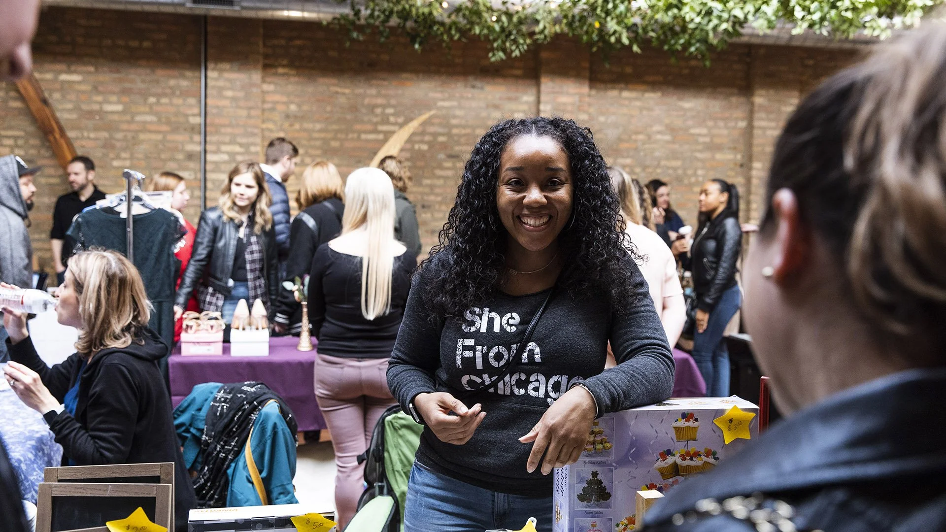 vendor chatting with buyers, sell your items directly to others getting married