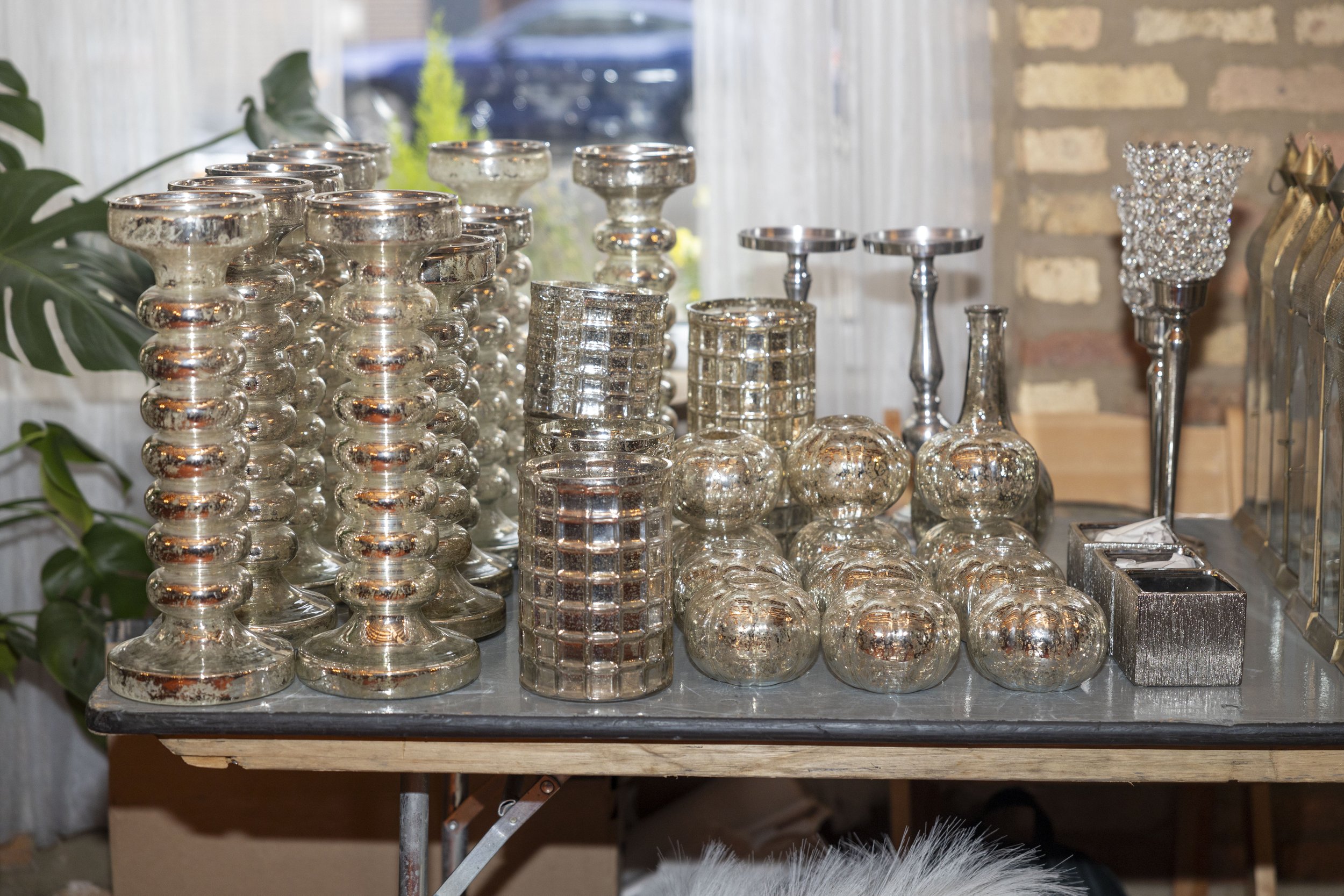 Wedding items for resale, hosted at Loft on Lake, an affordable wedding venue in Chicago