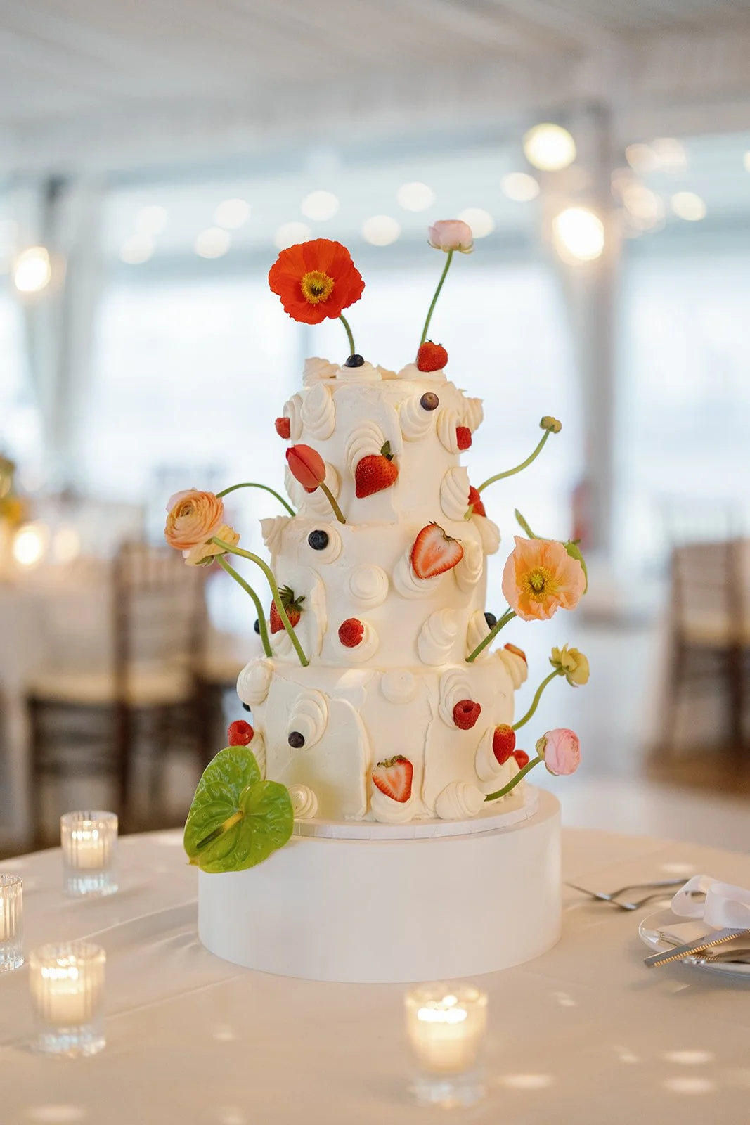 Cake decorated with flowers in abstract fashion