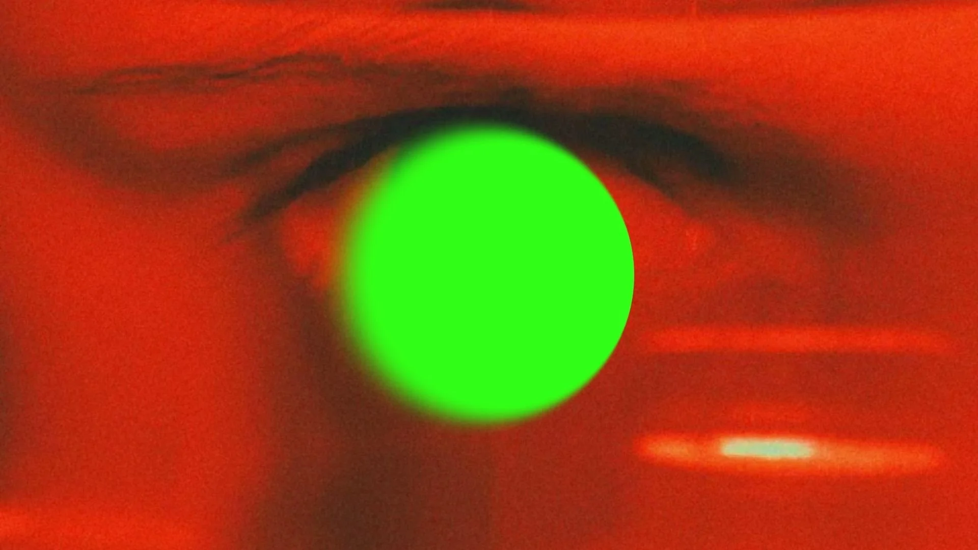 Les Méditations électroniques sont des sessions puissantes, profondes de méditation, respiration et visualisation. La lumière rouge fait partie de notre protocole.C'est là que l'écoute consciente de la techno commence.