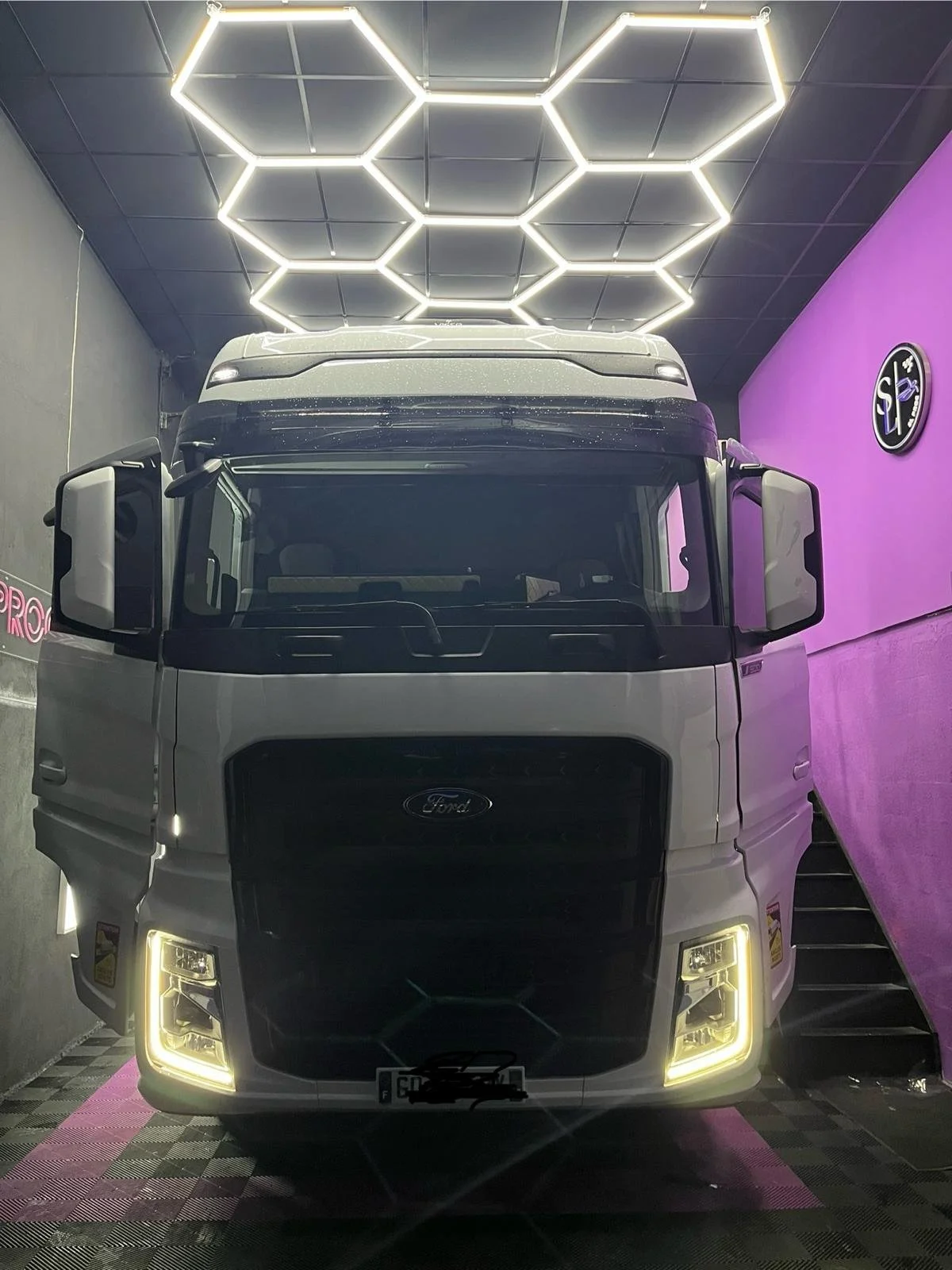 WhatsApp Image 2025-10-03 at 00.15.50.jpeg