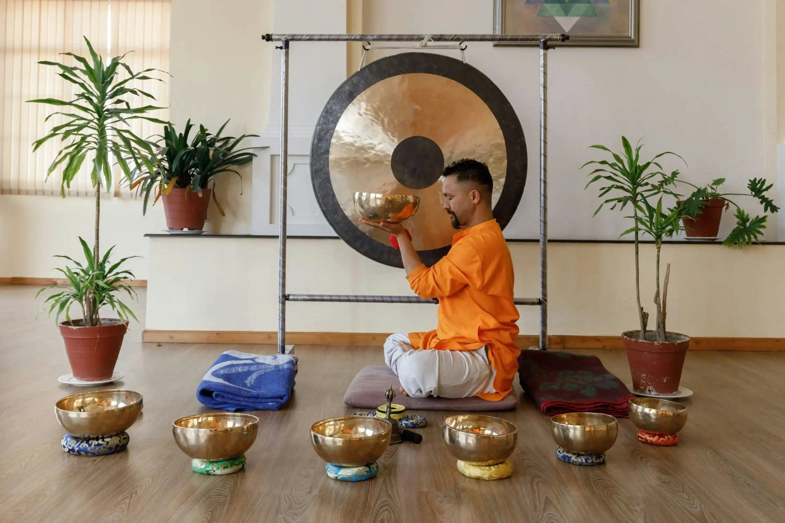 Gong bath and sound healing for peace and wellness