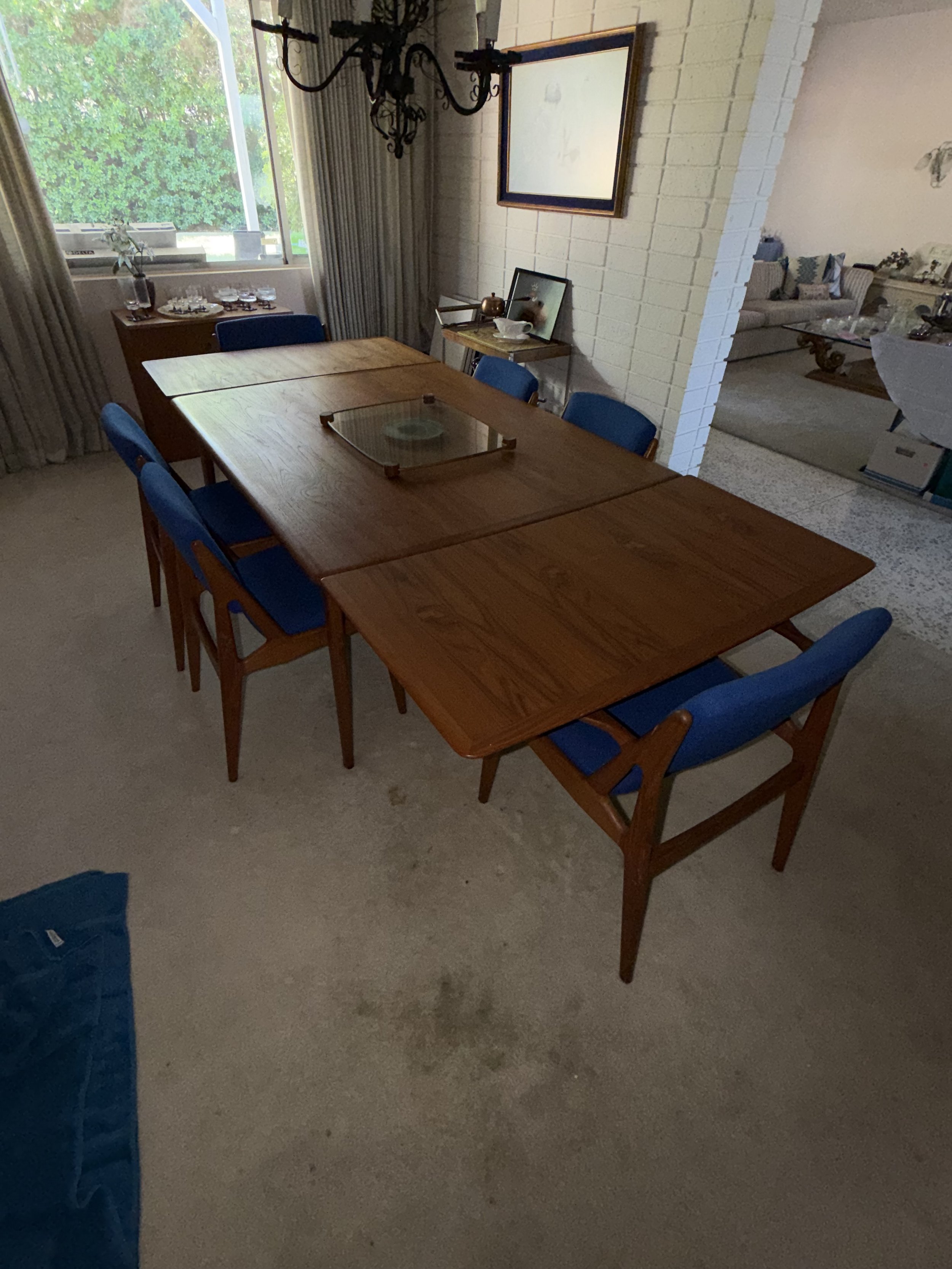Woodland Hills Estate Sale