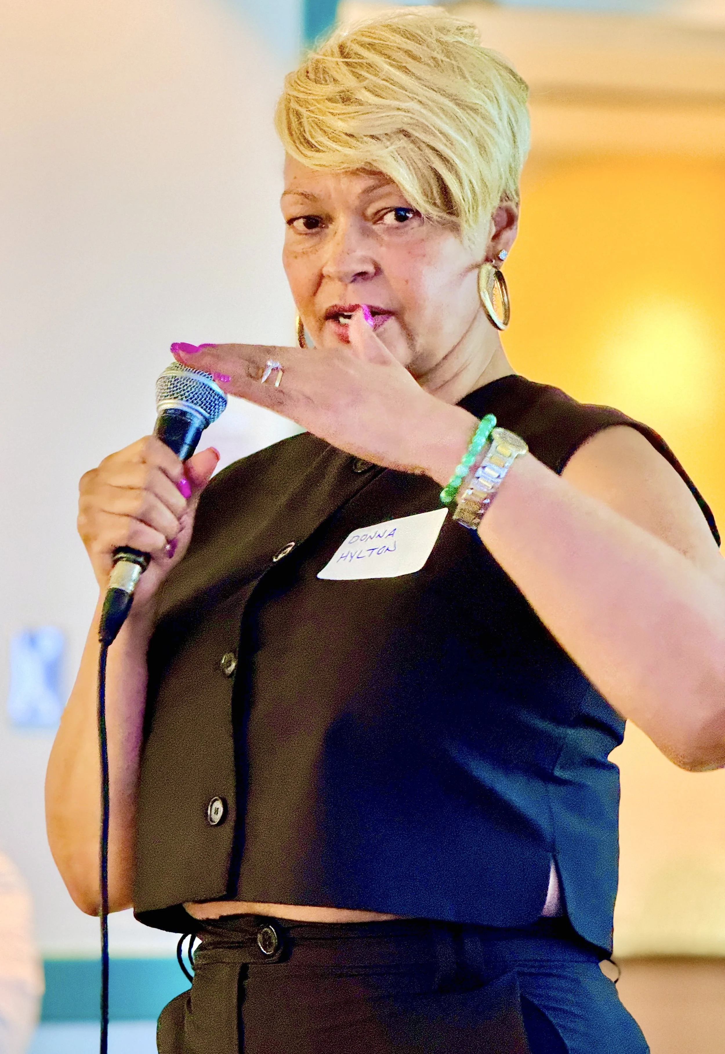 Donna from ALPOL presenting at Justice Innovations Summit.JPEG