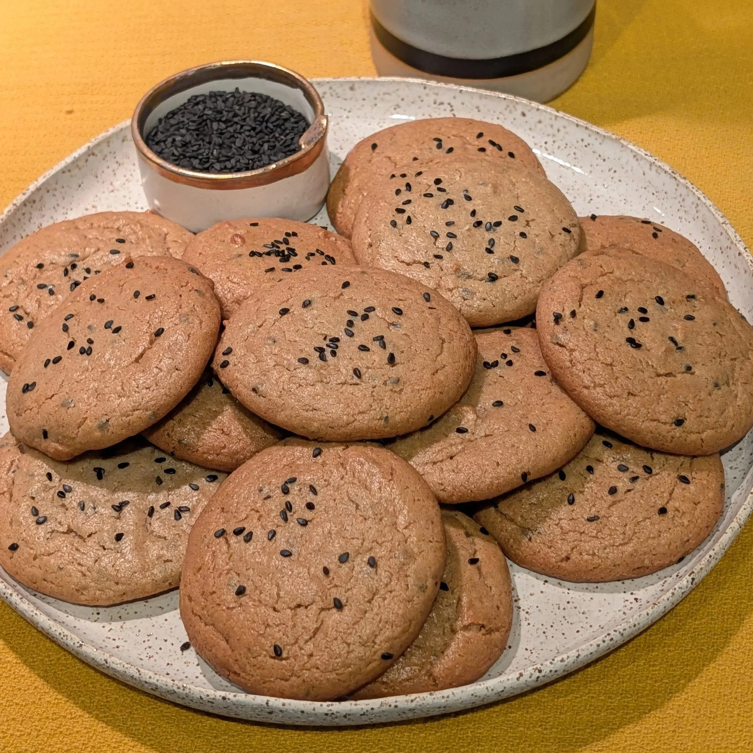 Sesame Cookies