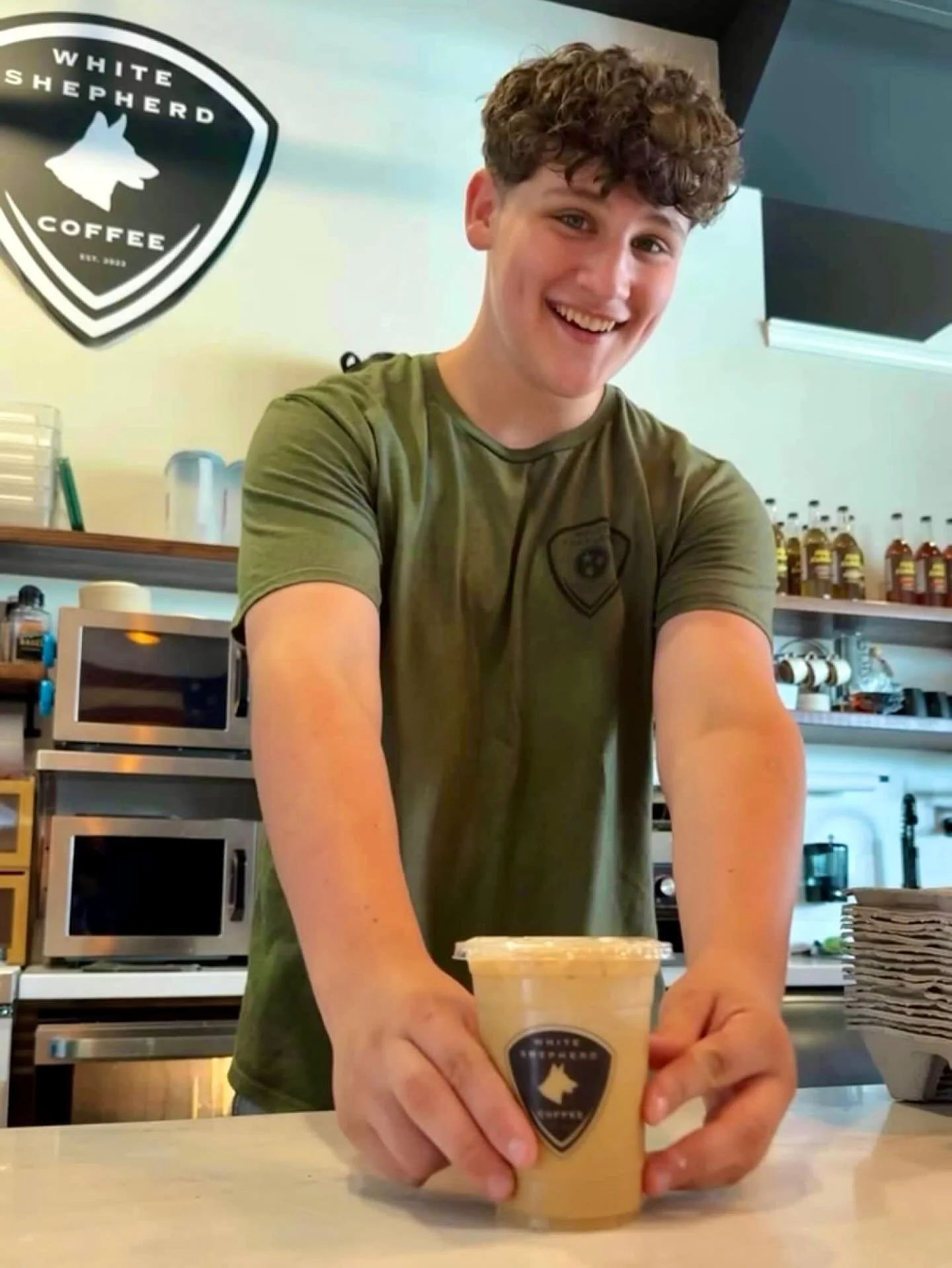 Service with a Smile😃☕️ 
(we love our baristas!)

#whiteshepherdcoffee #coffeelovers #coffeetruck #coffeetrailer #coffeeshop #springhilltn #tollgatevillage #baristalife #fyp #coffeeislife #coffeeplease #servicewithasmile #baristaskills