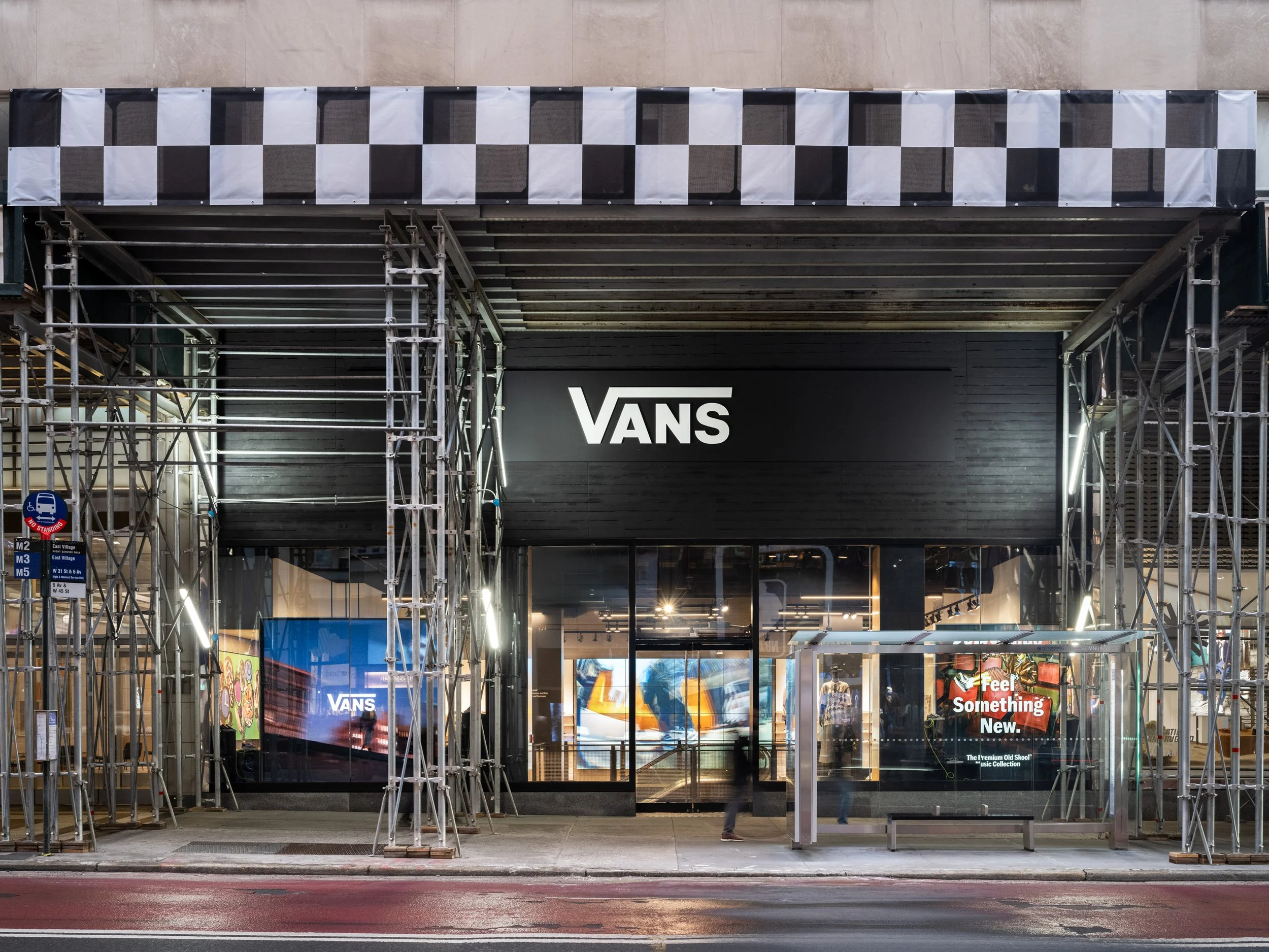 Vans 5th Avenue, New York (2025)