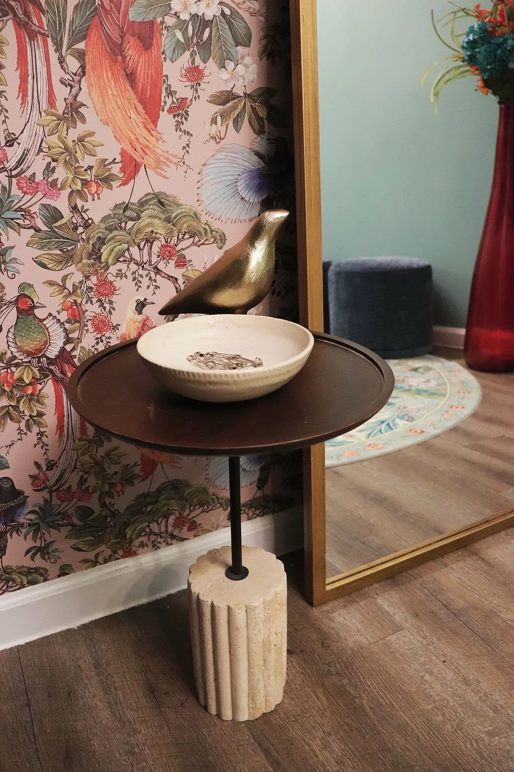 Gold bird detail in the fitting room