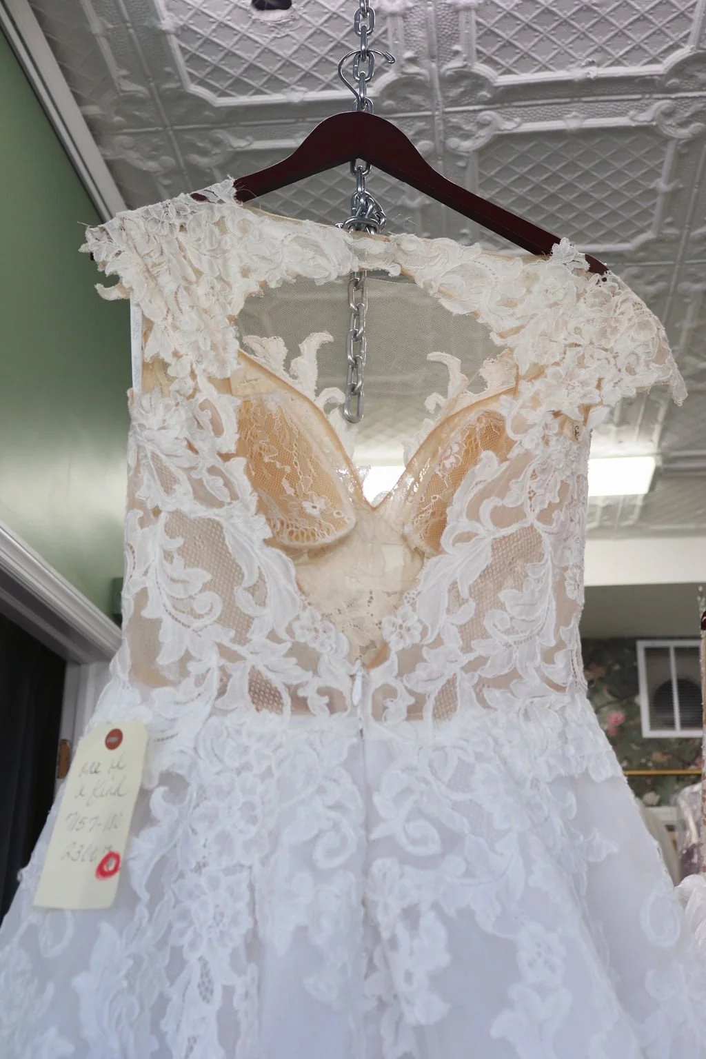 Lattice-back mermaid sample gown, bodice detail