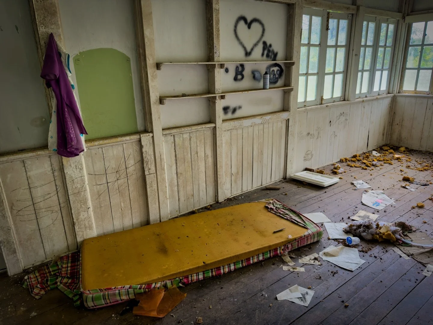Someone lived temporarily in this abandoned cottage, deep in the woods on Penang Hill. Maybe the scattered papers have a clue as to why. Whoever they are, I hope they are okay now.