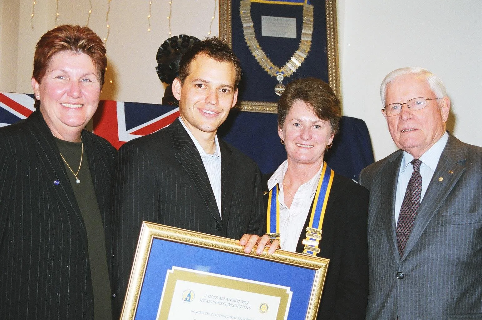 Dr david Hawe Rotary Scholarship Awardee 9th may 2006 I.JPG