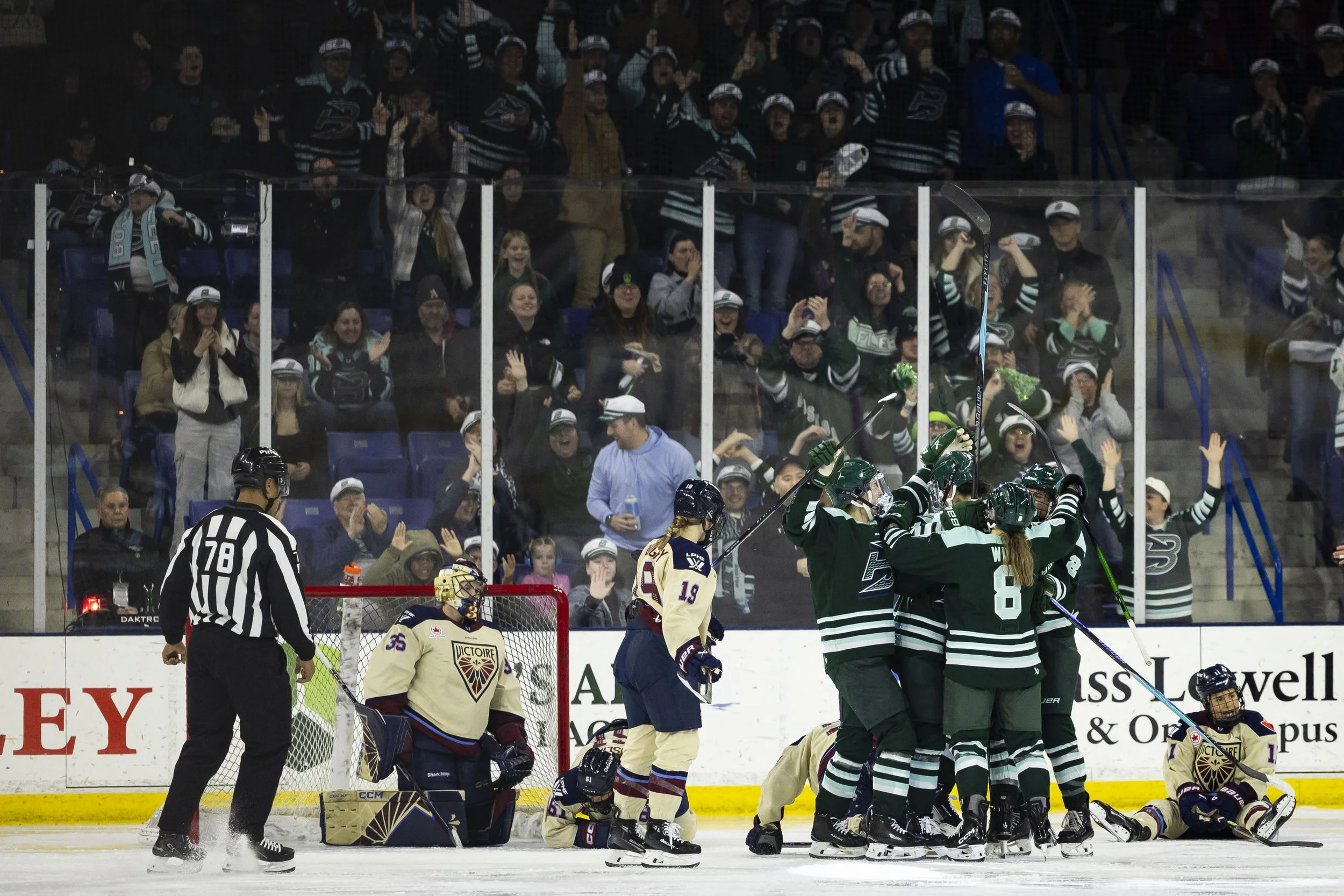Aerin Frankel Earns Shut Out in Boston Fleet Win over Montreal Victoire