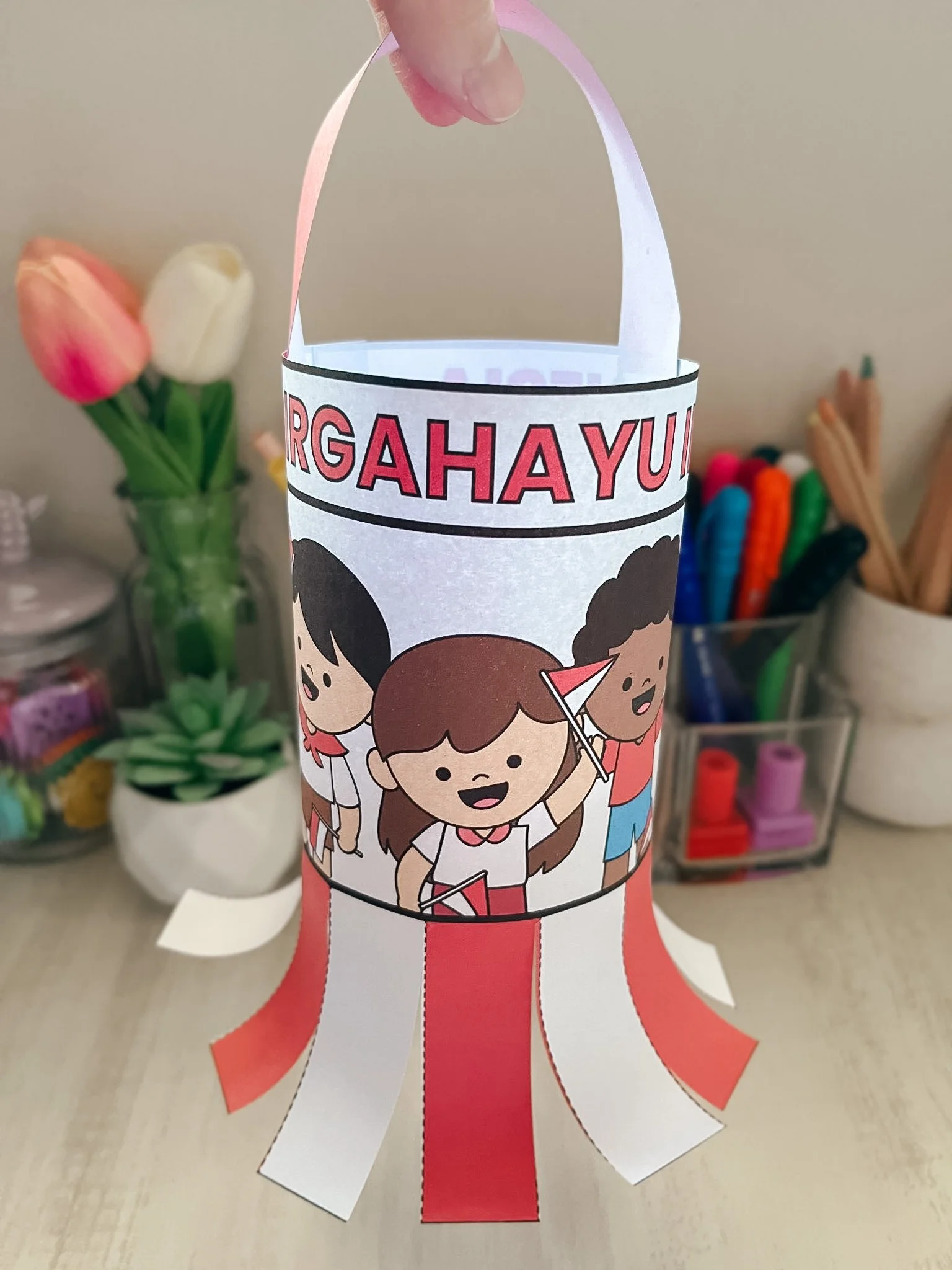 FREE worksheets &amp; kreasi untuk 17 Agustus ❤️🤍

Pas buat ngerayain Hari Kemerdekaan Indonesia! Ada kreasi hiasan kelas + worksheets ✨

#kreasianak #worksheetanak #aktivitasanak #idebelajaranak #17agustus