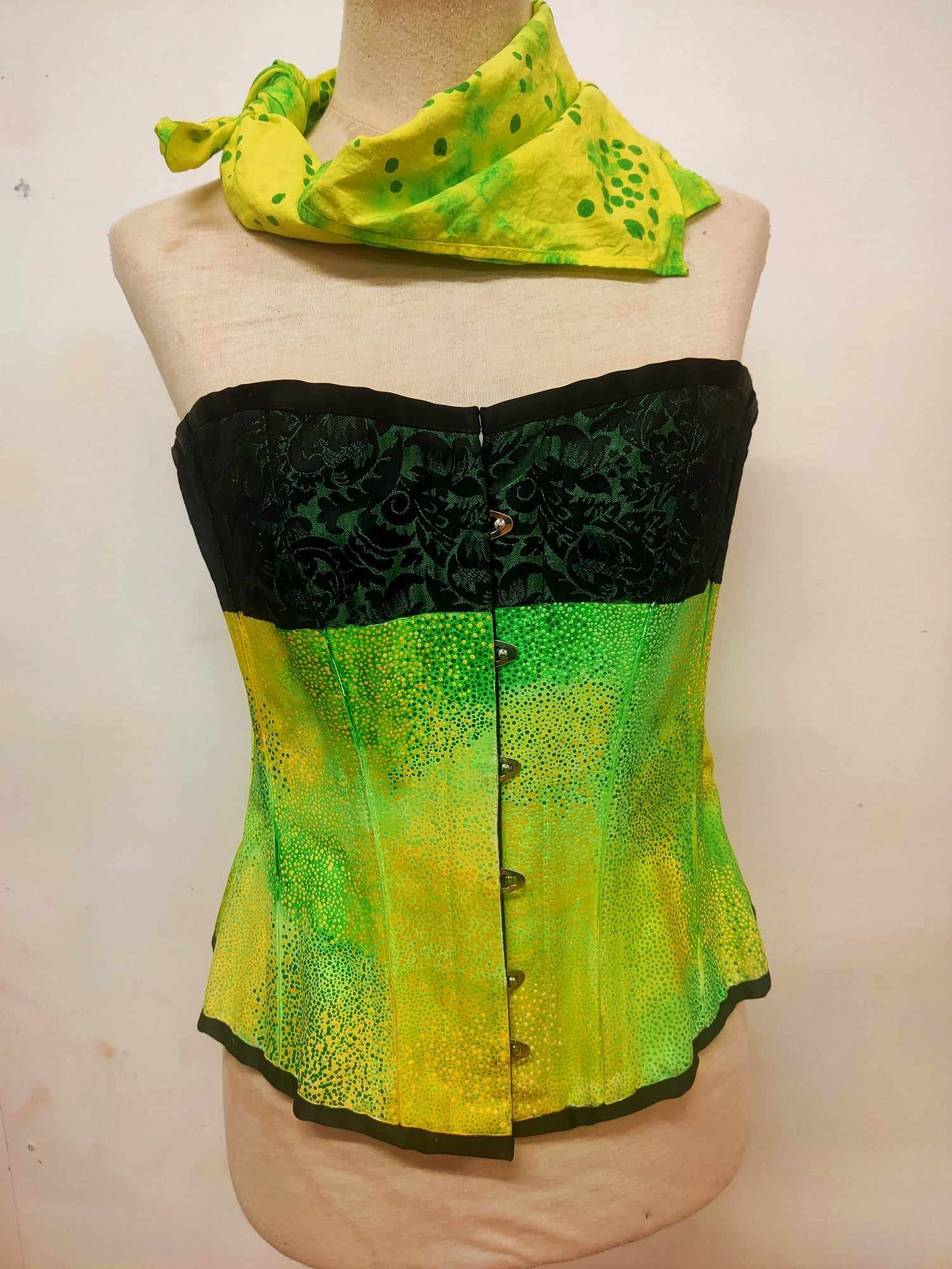 Image from anhlinhtong via Gmail.jpg