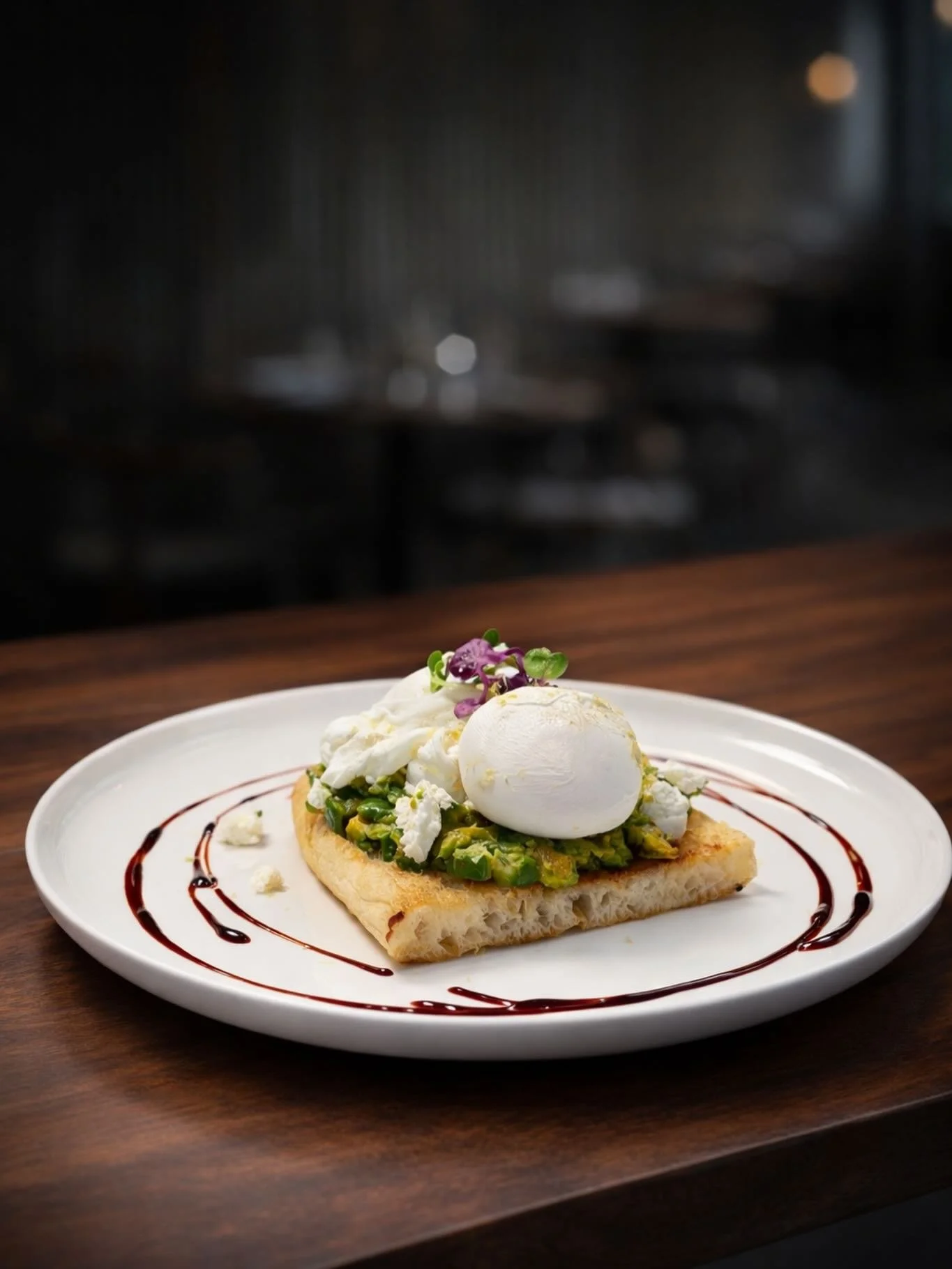 Lemon for brightness, feta for richness, and perfectly seasoned, because the classics deserve to be done properly! 

Smashed Avocado &amp; Poached Eggs! 🥚 🌿