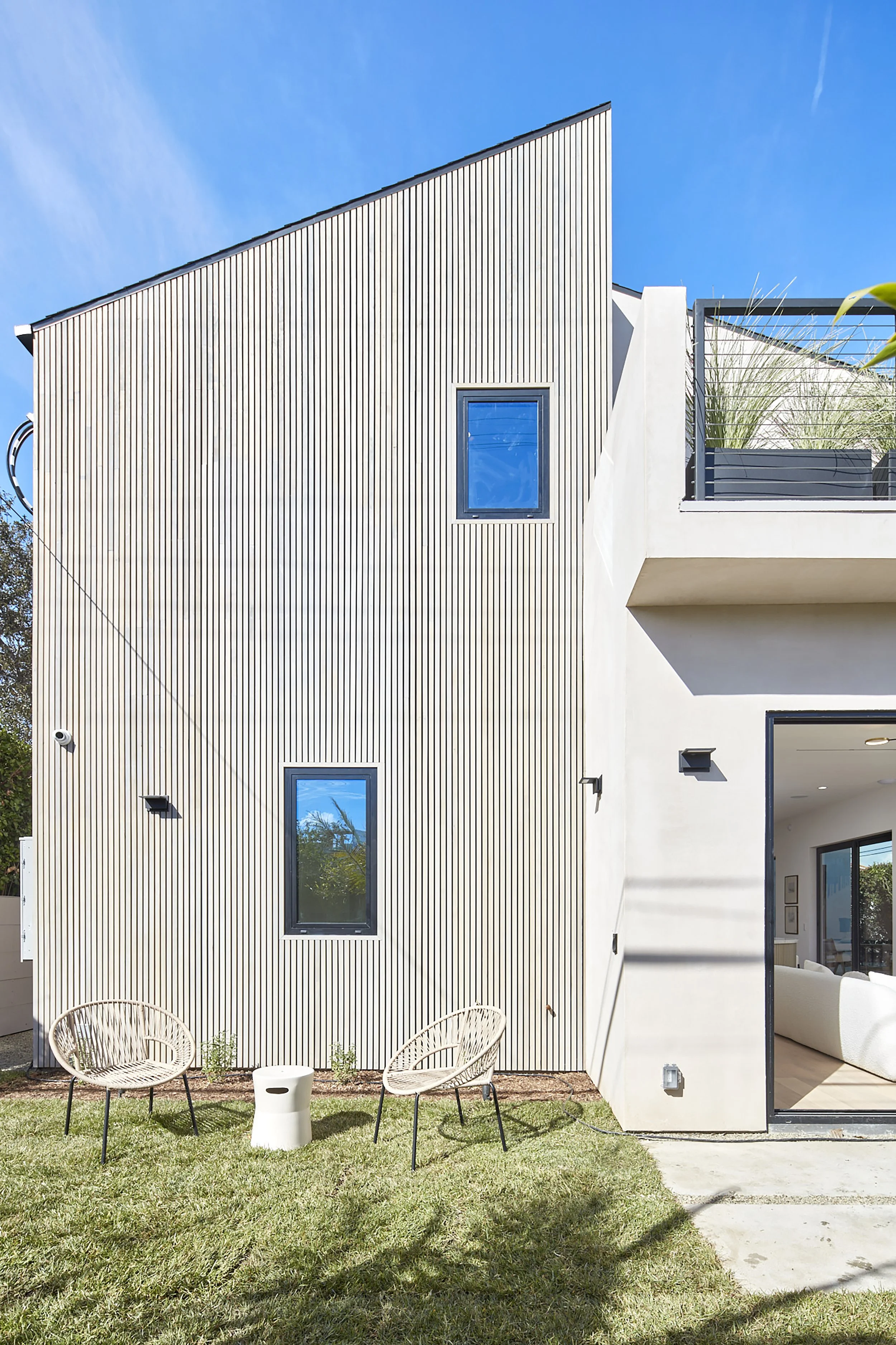 12906 Rubens Ave - 10 CHARLIE X.jpg