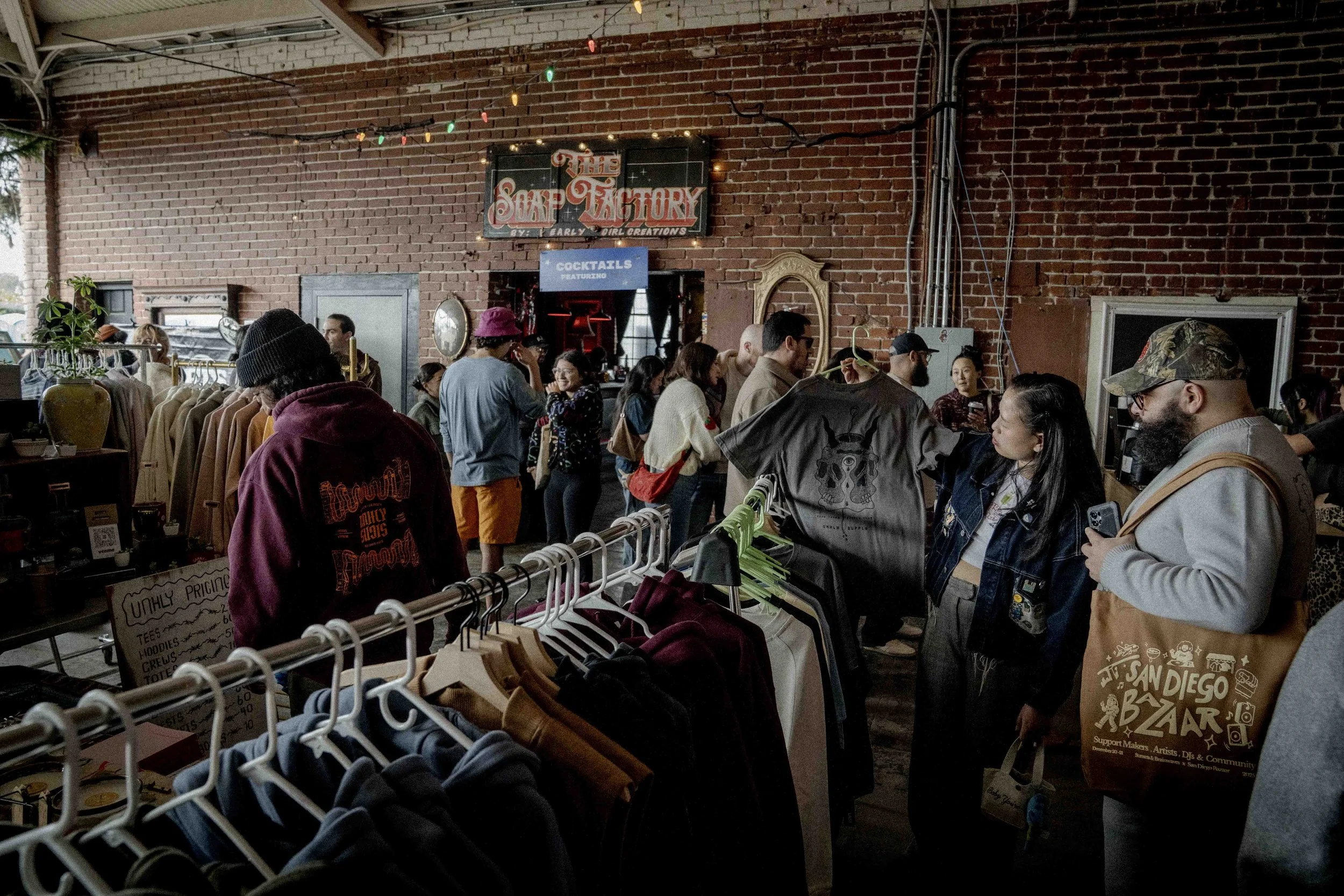 Copy of san-diego-bazaar-1212300775010461-0021.JPG