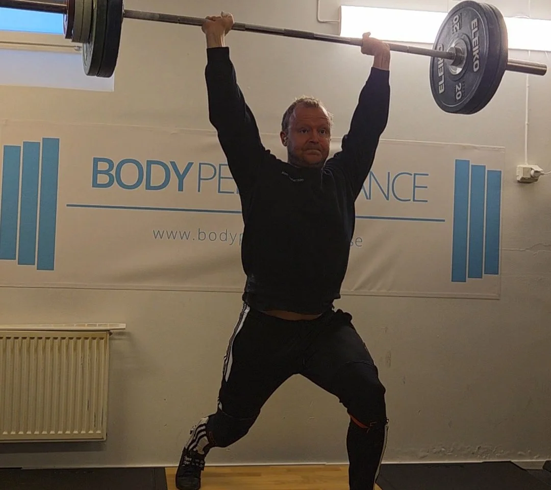 Tyngdlyftning i korhet | Stöt (clean &amp; jerk)