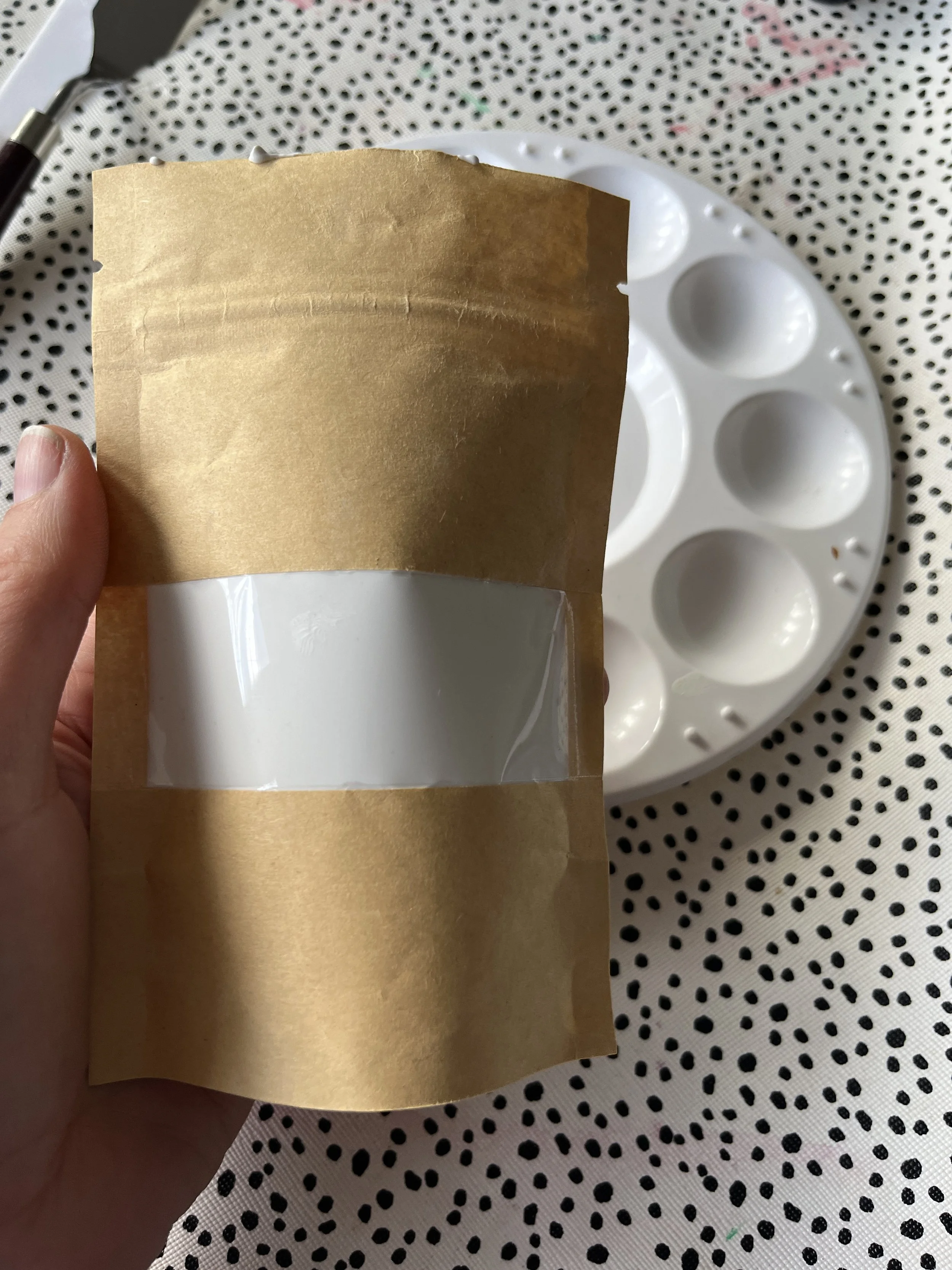 1. This is your texturising paste that you will use to mix with some acrylic paint to 'paint' onto your canvas. 