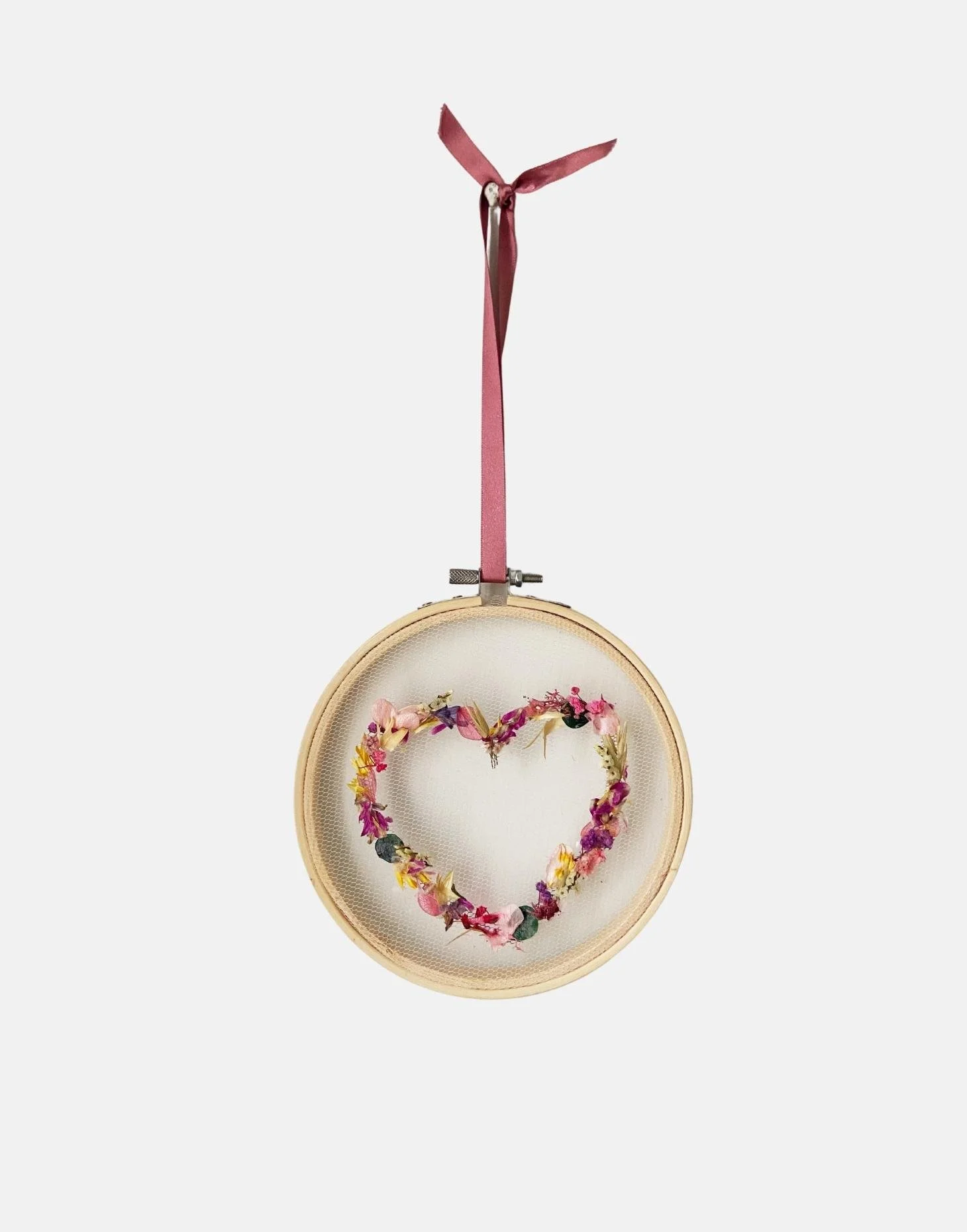 Heart Everlasting Floral Hoop Craft Kit-2.jpg