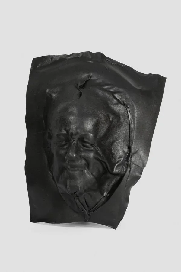 Rire en tête • H52 L 44 