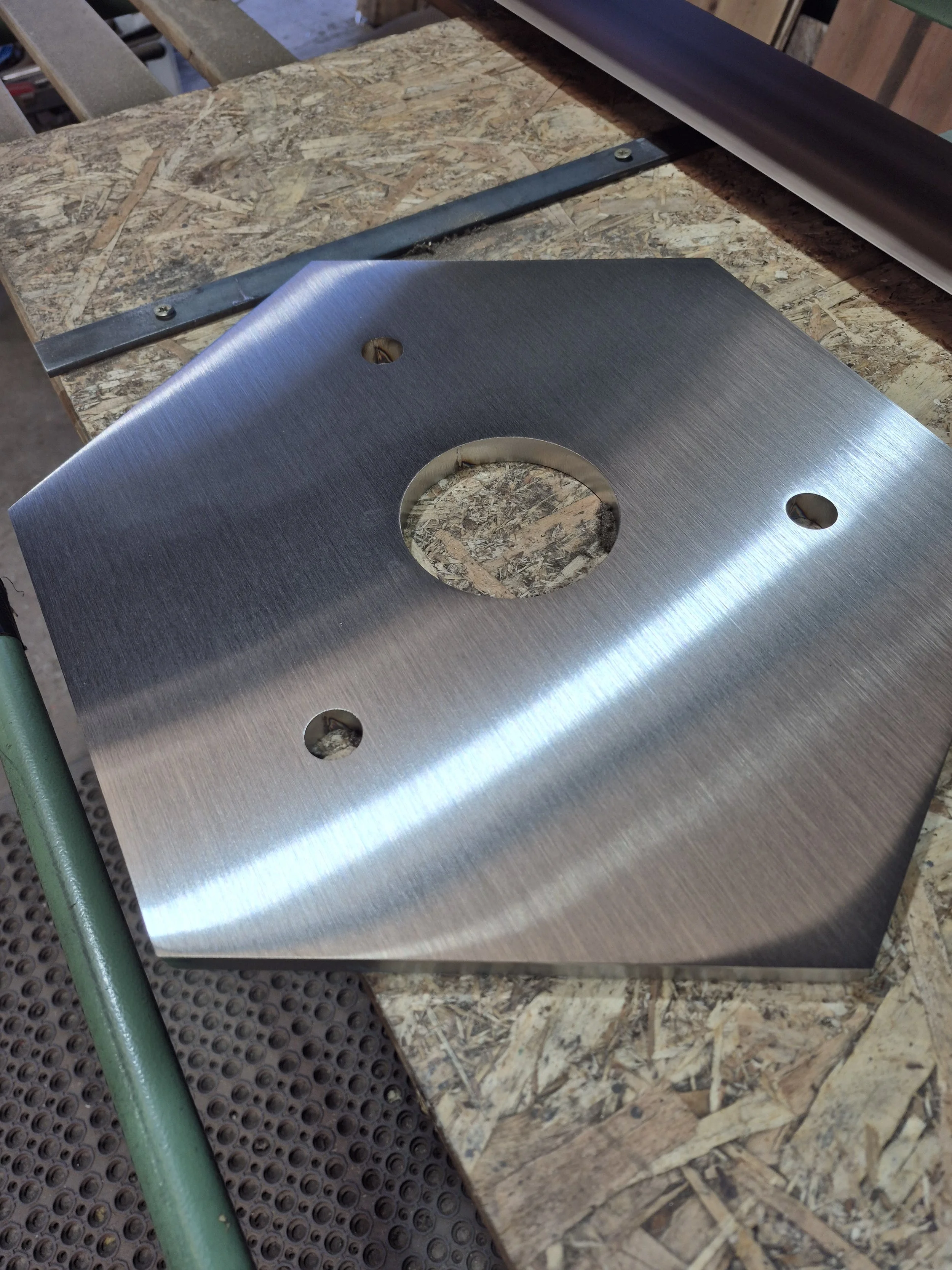brushed finish on stainless steel plate