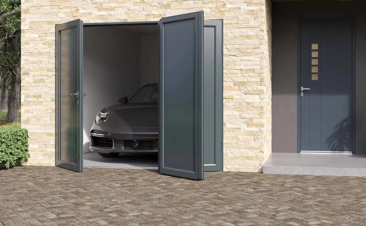 Porte de garage à battant