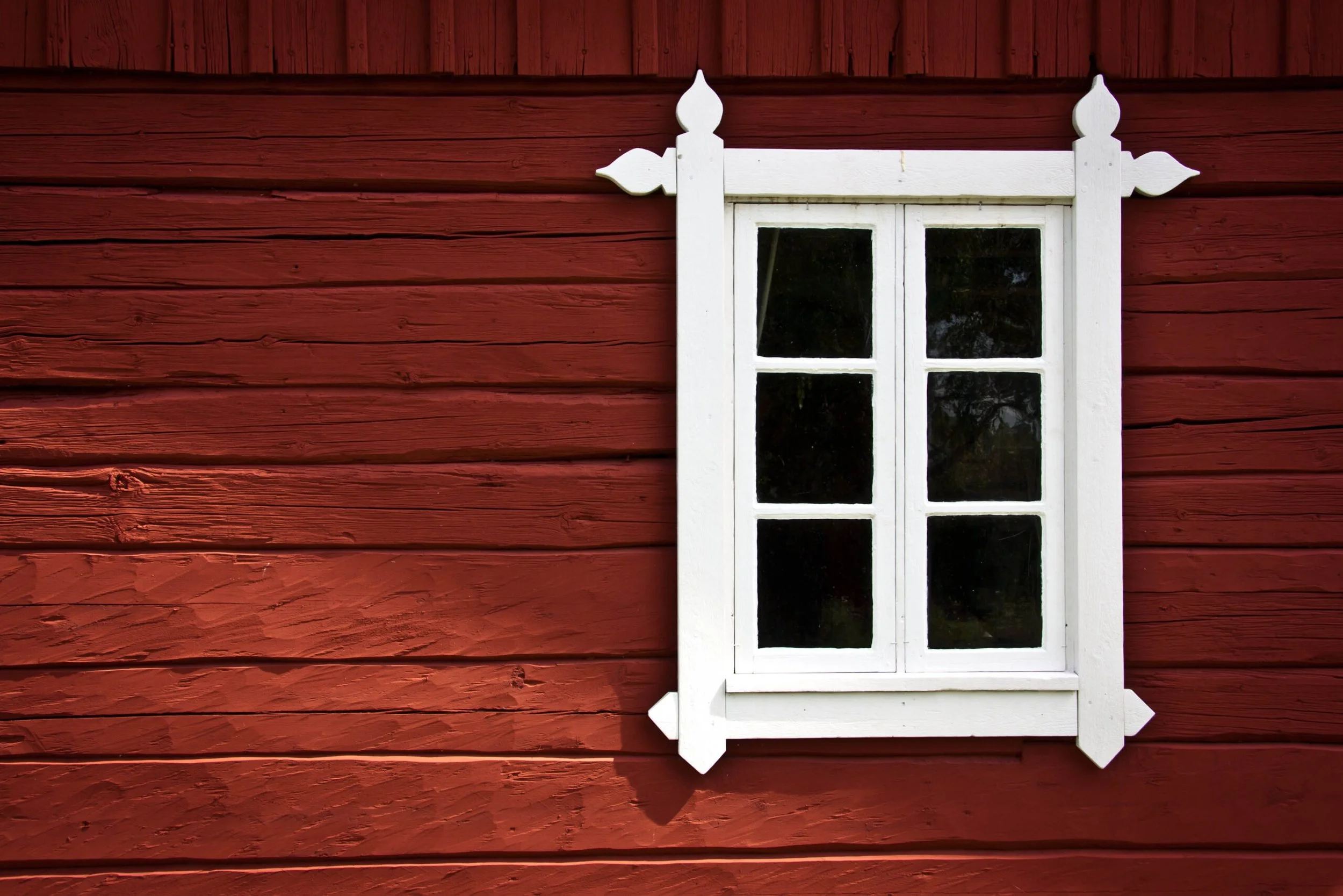 Low-energy buildings in Sweden: What are the socio economic costs and benefits?