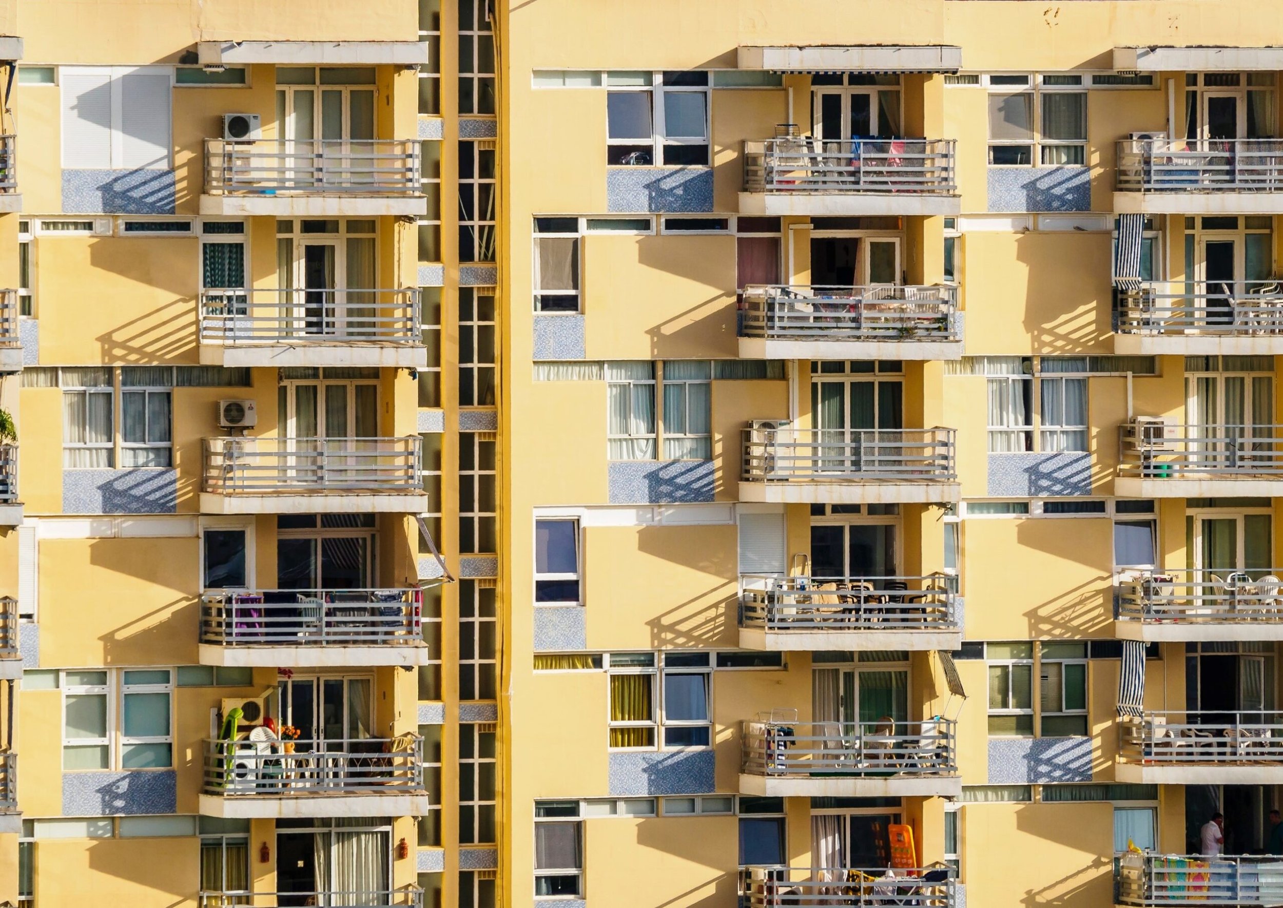 Does one size fit all? Impact of Minimum Energy Performance Standards in the revision of the Energy Performance Building Directive