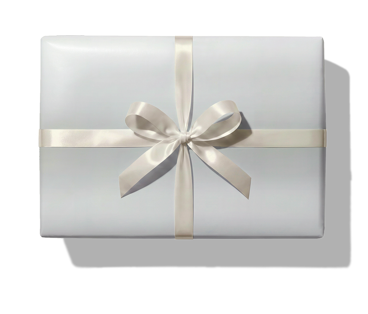 90999 Vit lackat_1140_Paket_Silkesband.png