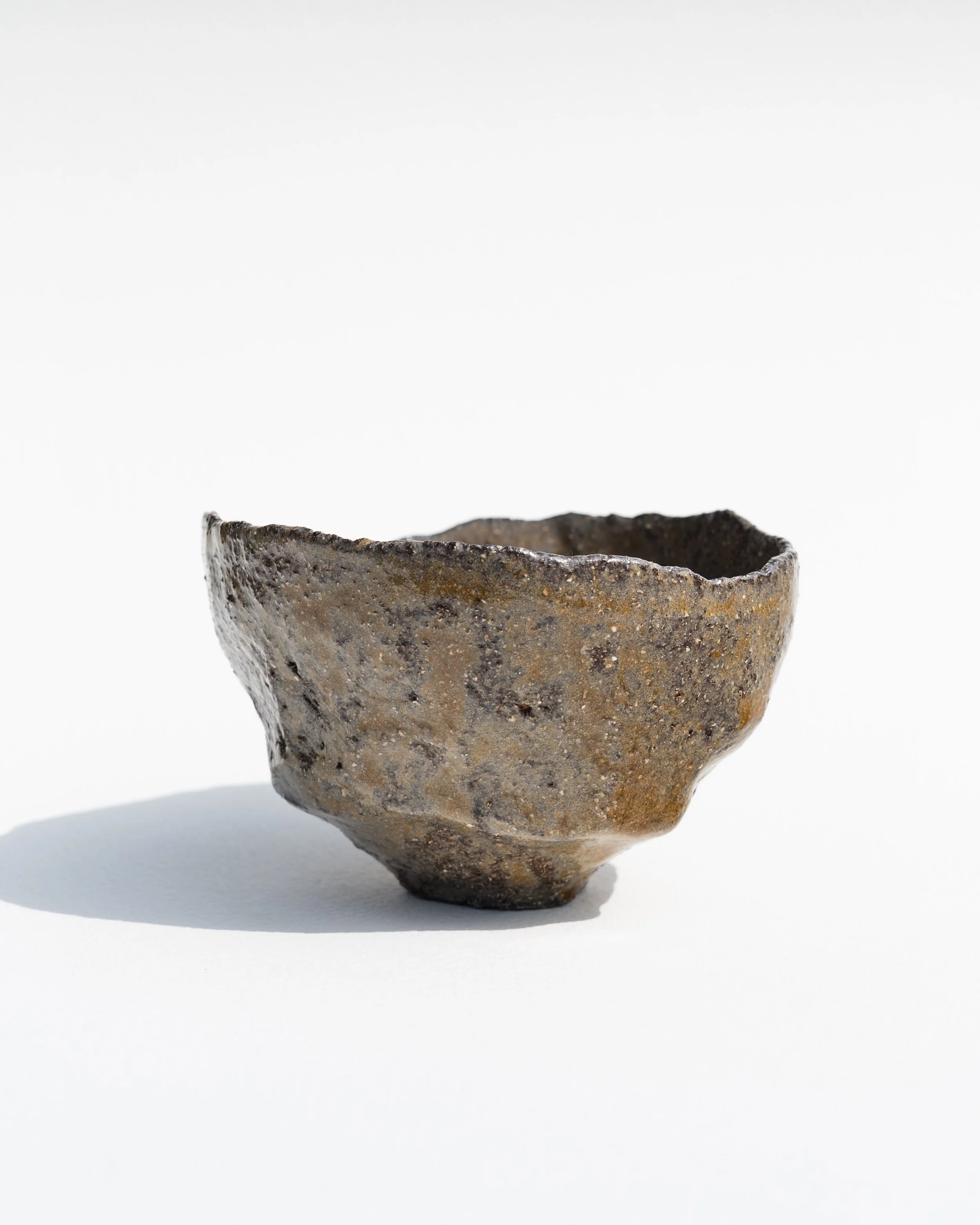 Chawan kurinuki. 
Gr&egrave;s, cuisson gaz, c&ocirc;ne 10.
.
Dispo en DM